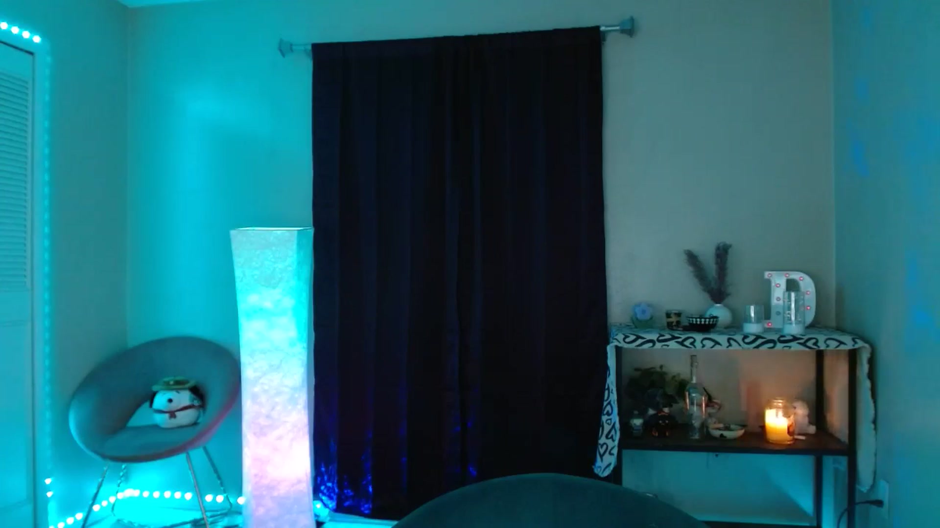 Gallery image thumbnail from DaniSpice's myfreecams stream on, 05/25/2024, 06:10 image 15 of 20