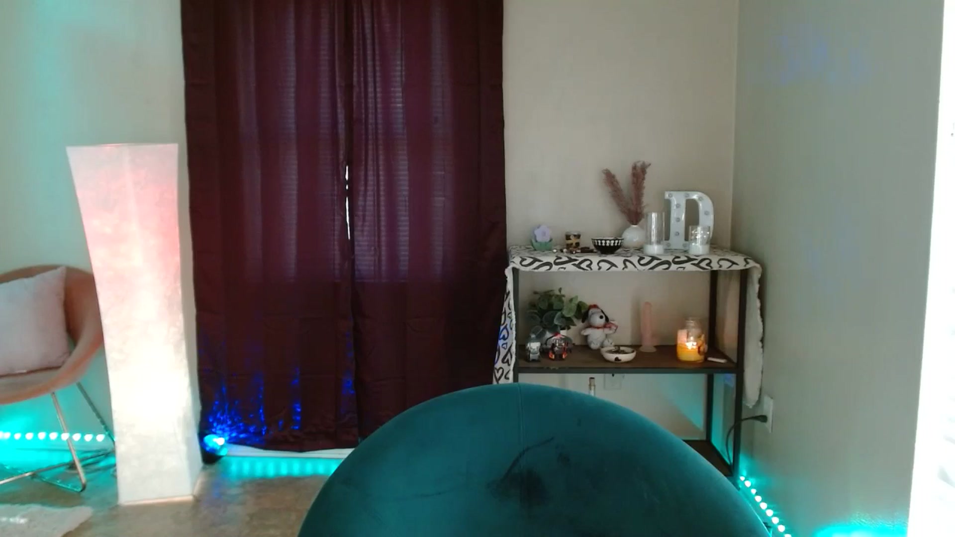 Gallery image thumbnail from DaniSpice's myfreecams stream on, 06/01/2024, 24:08 image 9 of 20