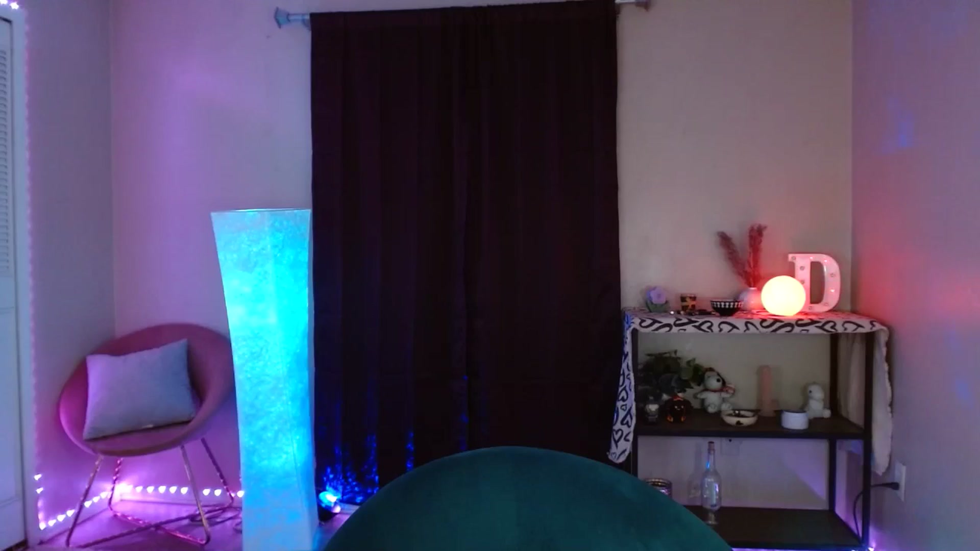 Gallery image thumbnail from DaniSpice's myfreecams stream on, 06/06/2024, 06:49 image 16 of 20
