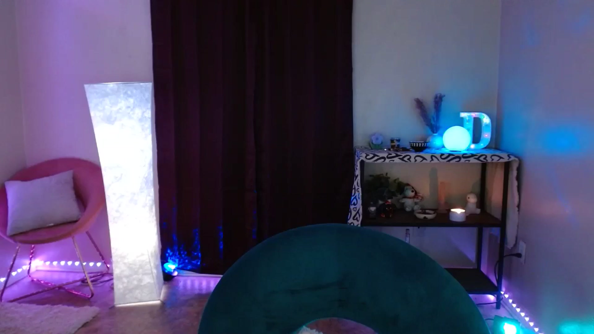 Gallery image thumbnail from DaniSpice's myfreecams stream on, 06/07/2024, 08:06 image 3 of 20