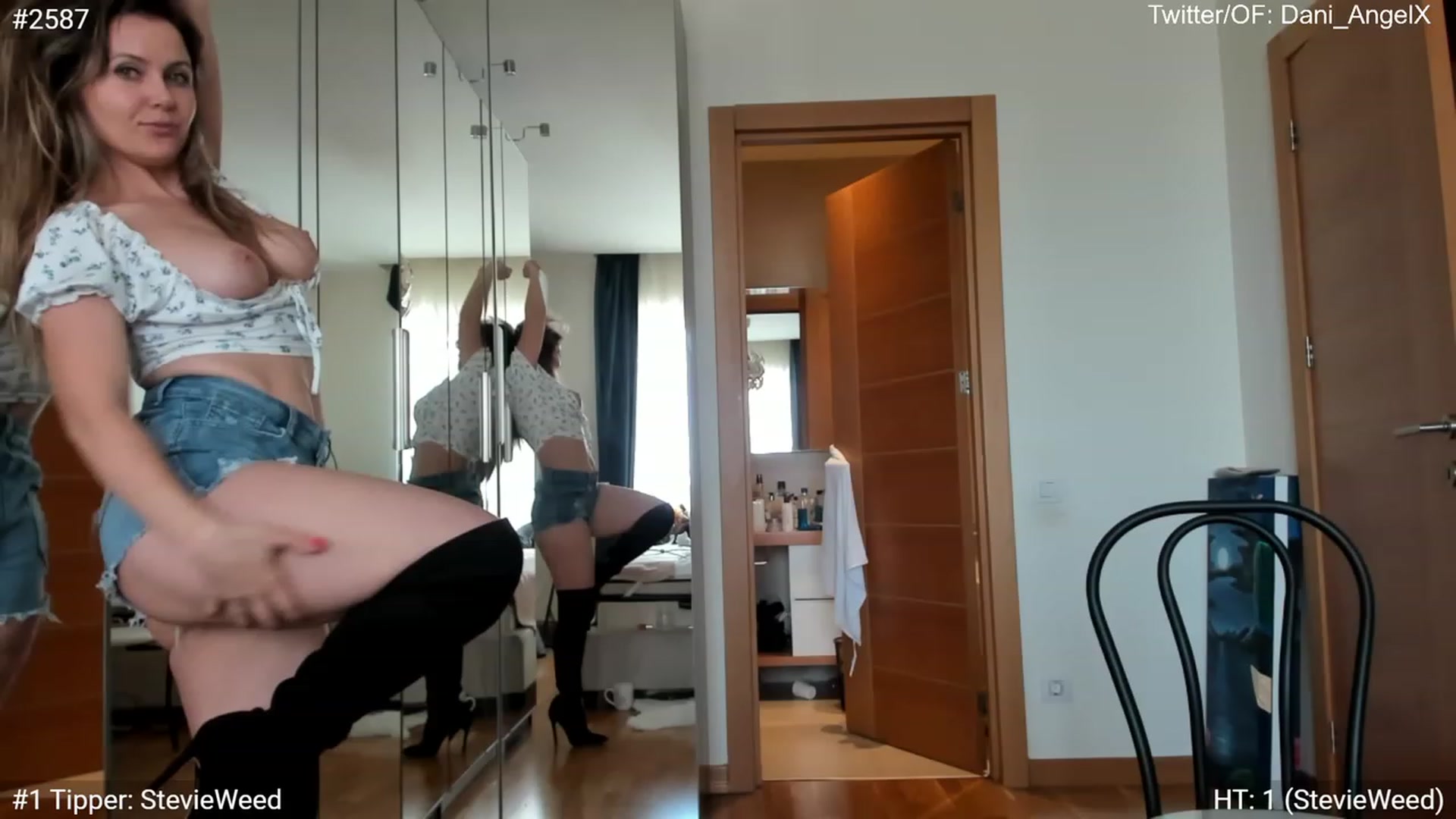 Gallery image thumbnail from Dani_Angel's myfreecams stream on, 06/13/2023, 09:36 image 18 of 20