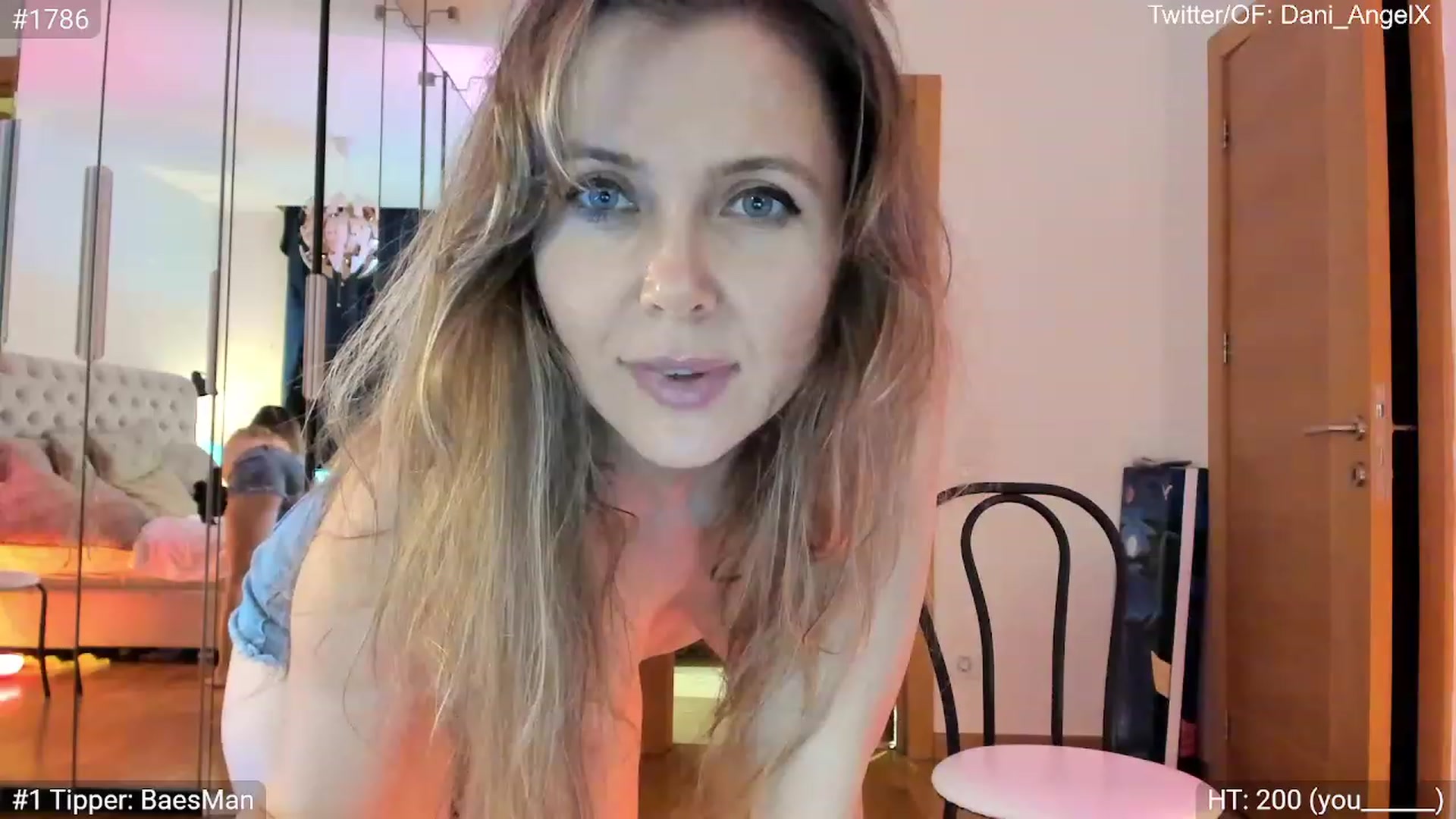 Gallery image thumbnail from Dani_Angel's myfreecams stream on, 06/18/2023, 23:57 image 18 of 20
