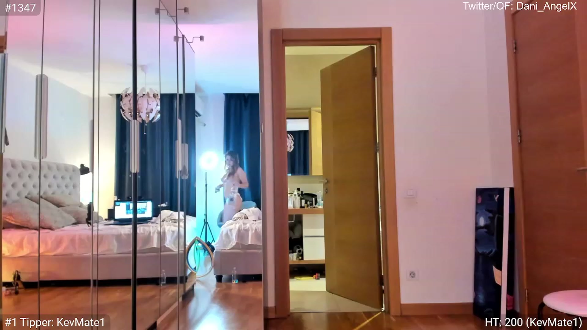 Gallery image thumbnail from Dani_Angel's myfreecams stream on, 06/27/2023, 22:30 image 5 of 20