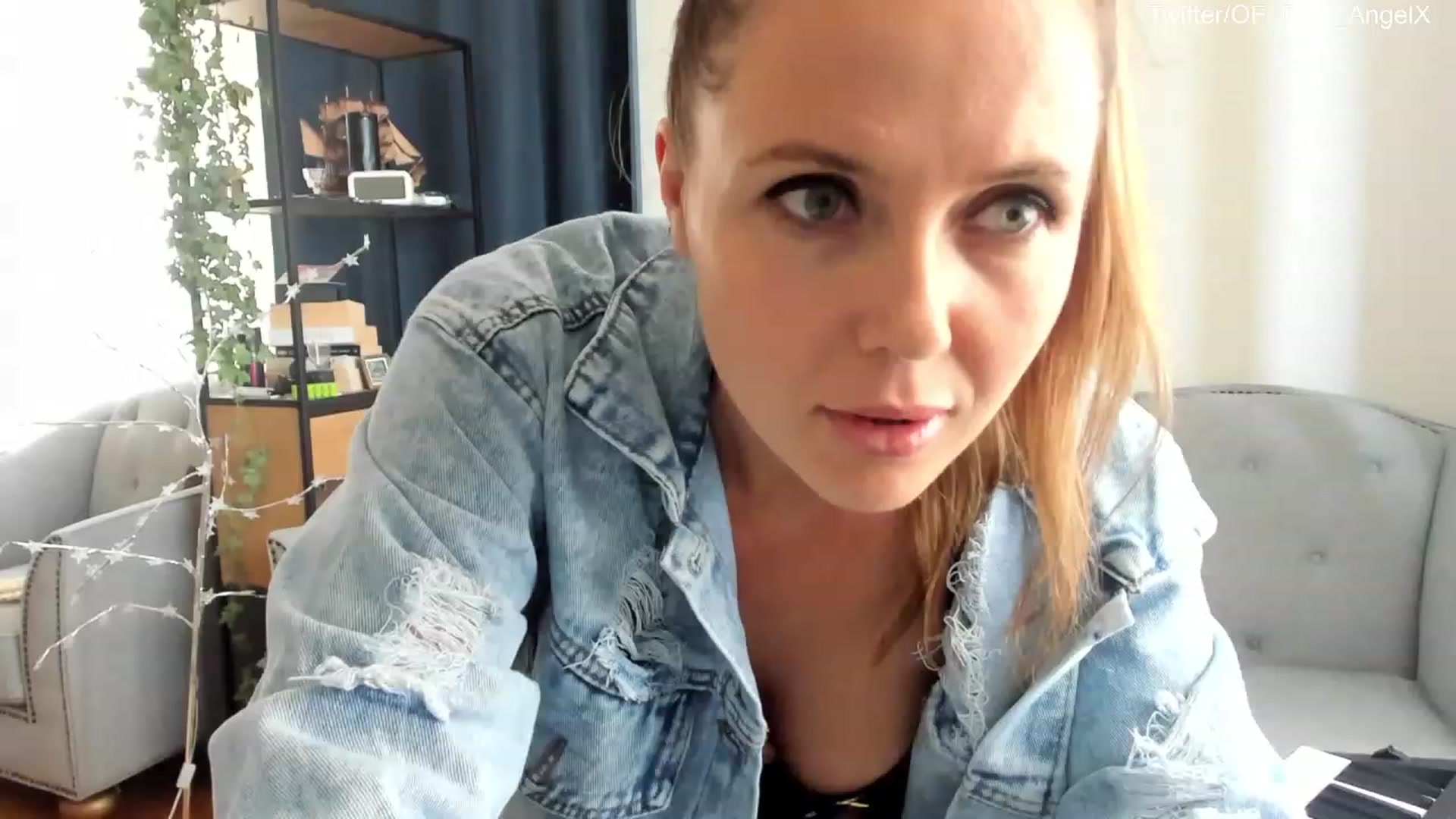 Gallery image thumbnail from Dani_Angel's myfreecams stream on, 07/04/2023, 10:30 image 2 of 20