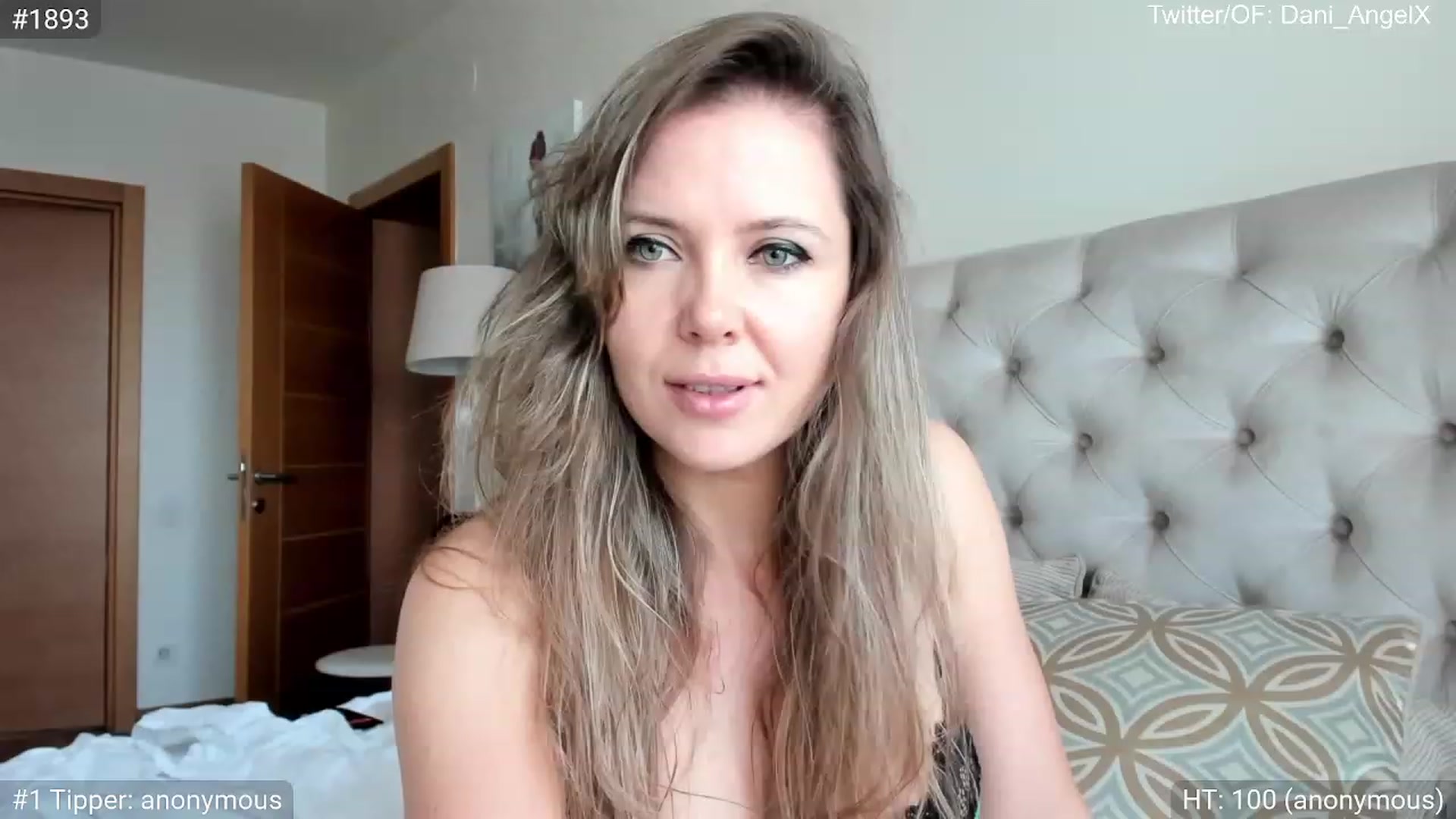 Gallery image thumbnail from Dani_Angel's myfreecams stream on, 07/10/2023, 11:25 image 15 of 20