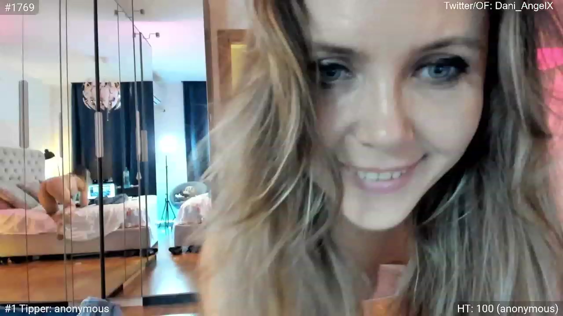 Gallery image thumbnail from Dani_Angel's myfreecams stream on, 07/10/2023, 19:57 image 20 of 20