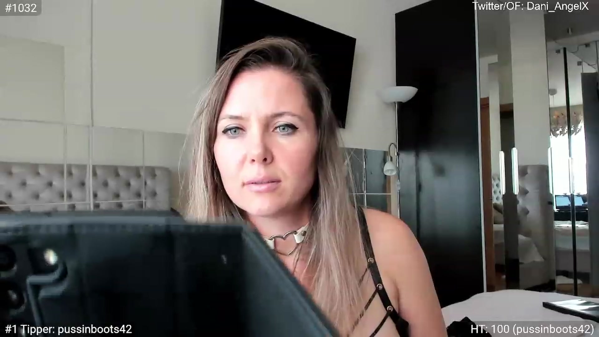 Gallery image thumbnail from Dani_Angel's myfreecams stream on, 10/03/2023, 12:35 image 13 of 20