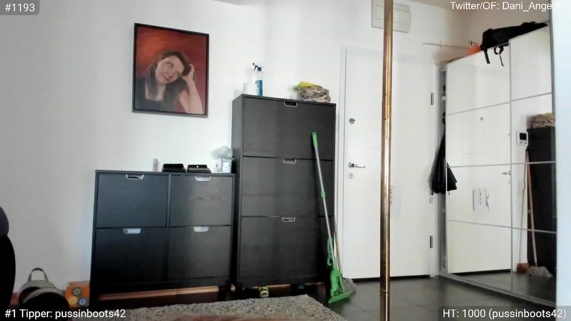 Gallery image thumbnail from Dani_Angel's myfreecams stream on, 10/21/2023, 15:46 image 7 of 20