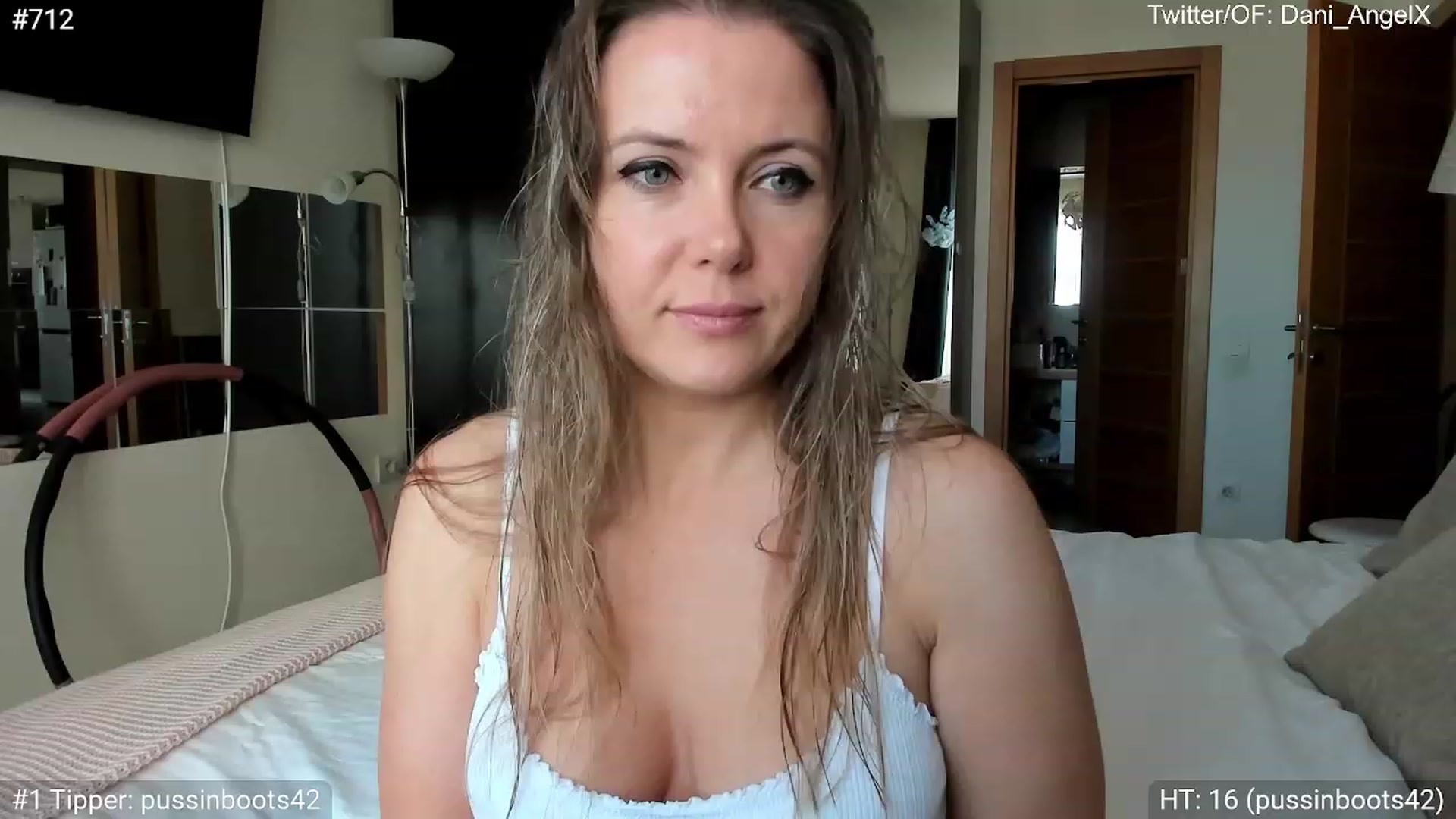 Gallery image thumbnail from Dani_Angel's myfreecams stream on, 10/31/2023, 09:46 image 5 of 20