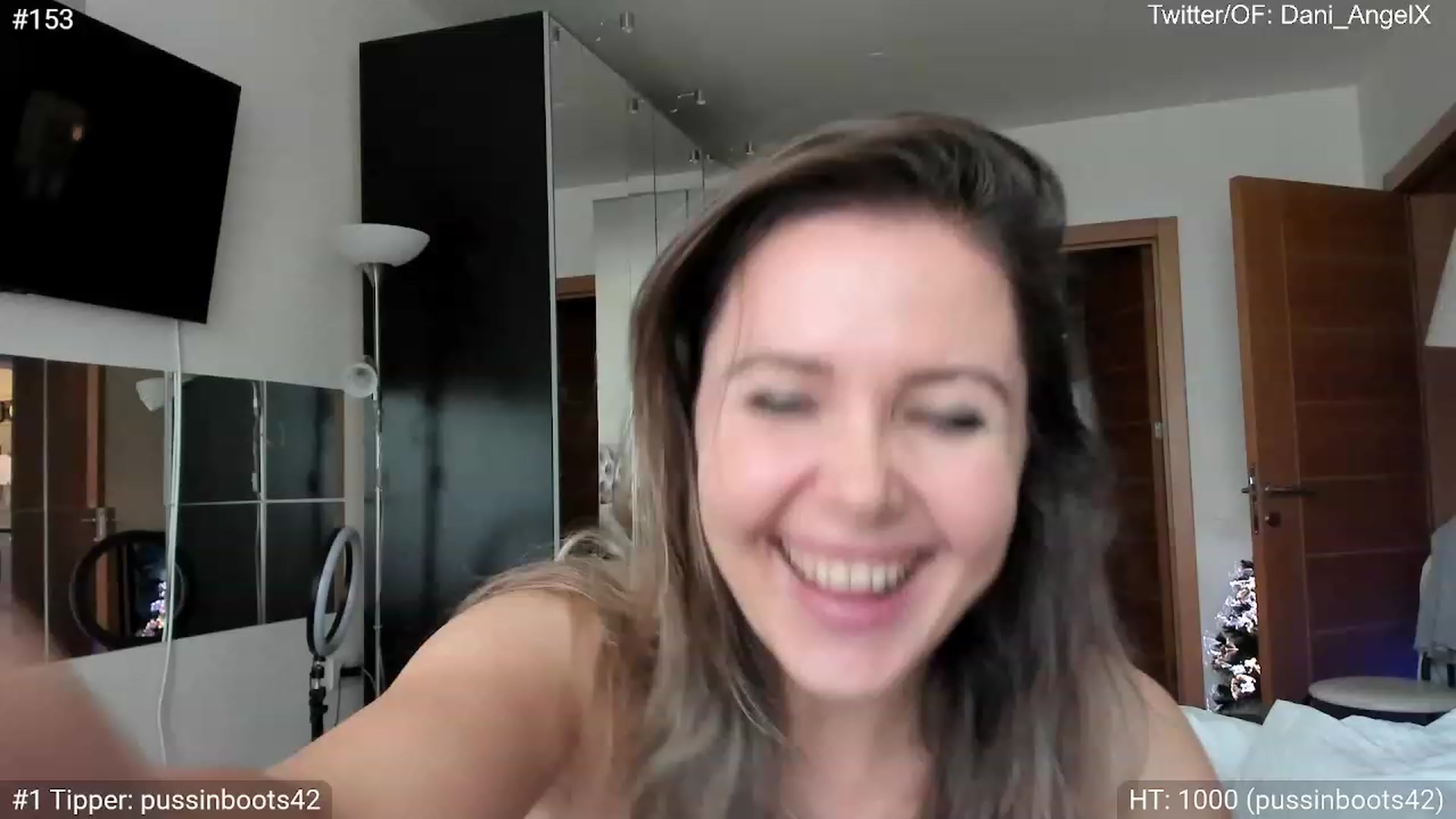 Gallery image thumbnail from Dani_Angel's myfreecams stream on, 12/07/2023, 13:39 image 11 of 20