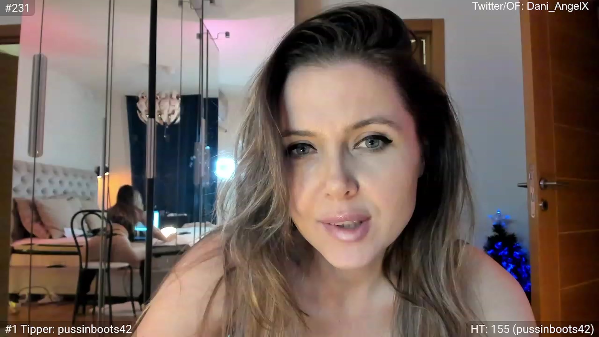 Gallery image thumbnail from Dani_Angel's myfreecams stream on, 12/09/2023, 15:07 image 6 of 20