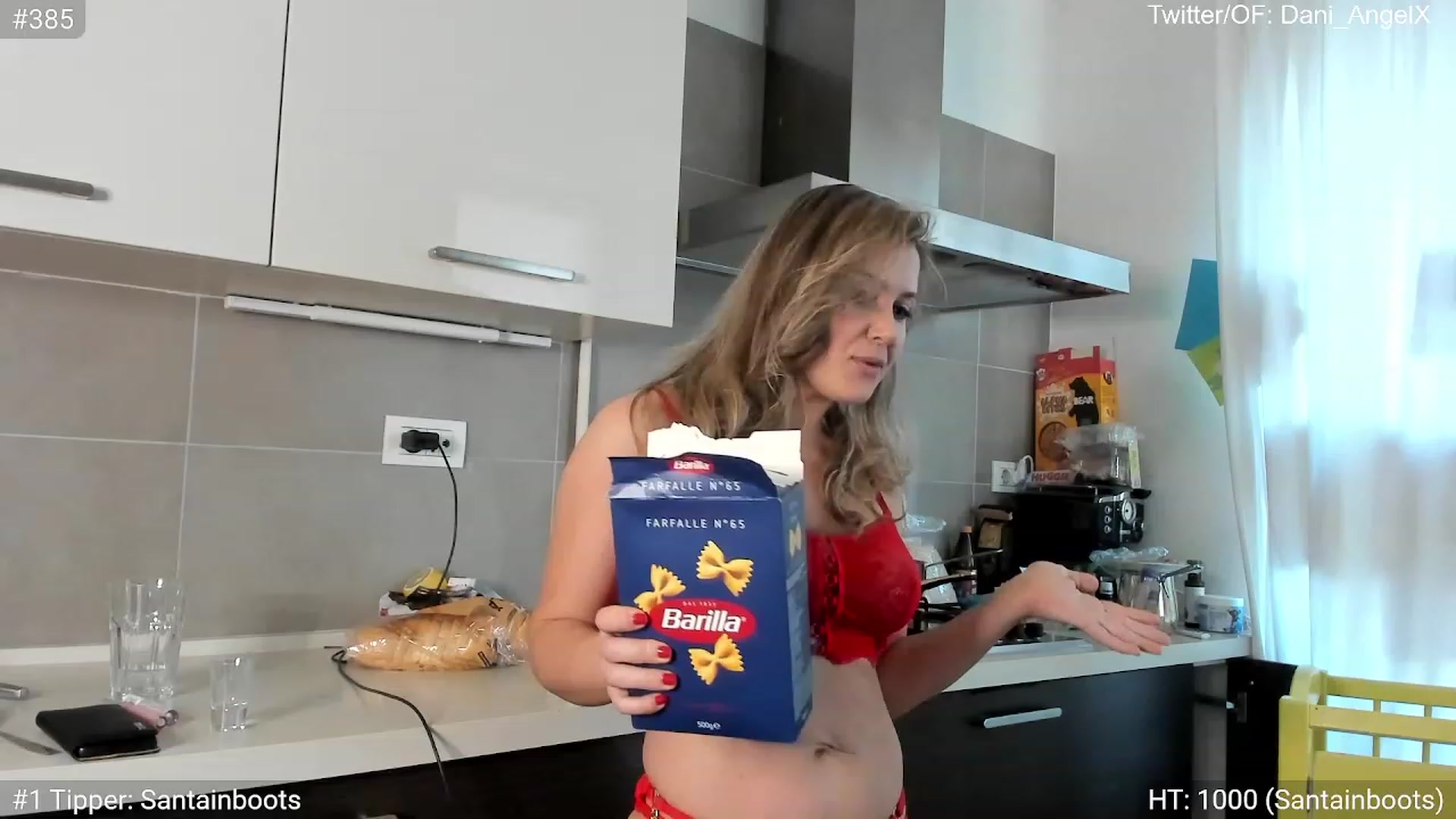 Gallery image thumbnail from Dani_Angel's myfreecams stream on, 12/24/2023, 13:55 image 20 of 20