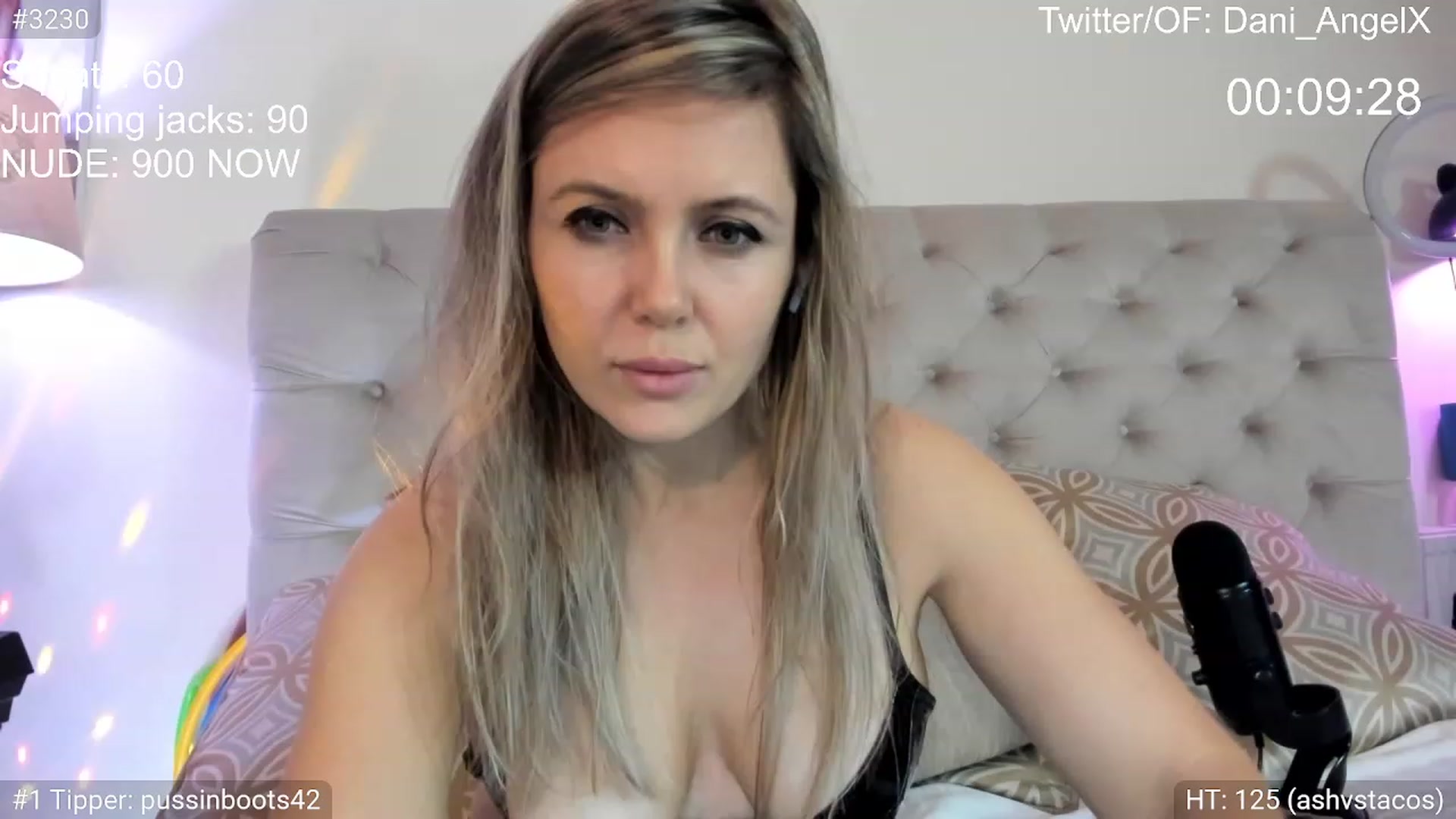 Gallery image thumbnail from Dani_Angel's myfreecams stream on, 01/09/2024, 22:50 image 10 of 20