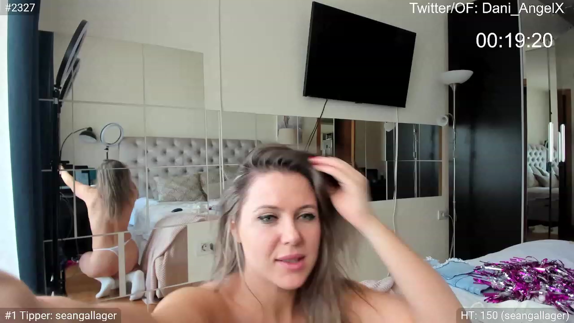 Gallery image thumbnail from Dani_Angel's myfreecams stream on, 01/10/2024, 10:24 image 11 of 20