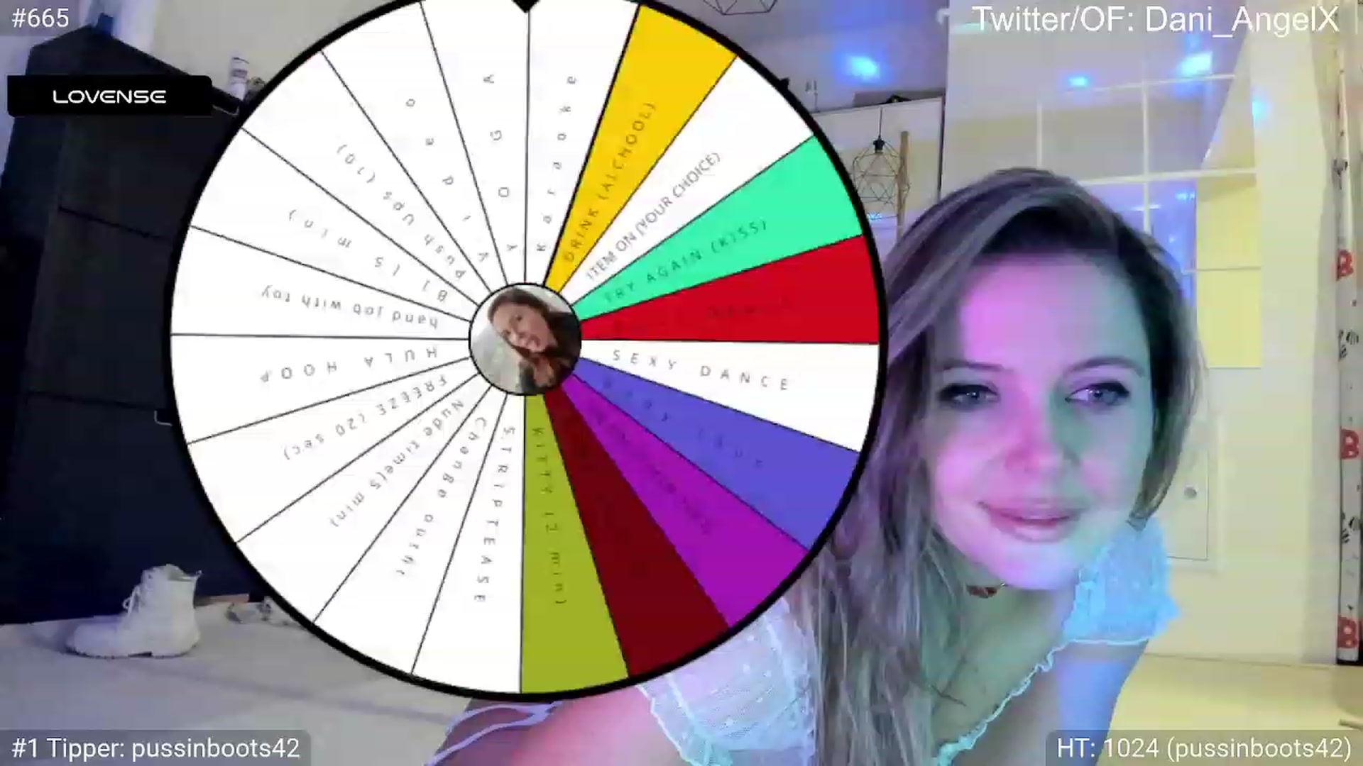 Gallery image thumbnail from Dani_Angel's myfreecams stream on, 01/27/2024, 16:16 image 14 of 20