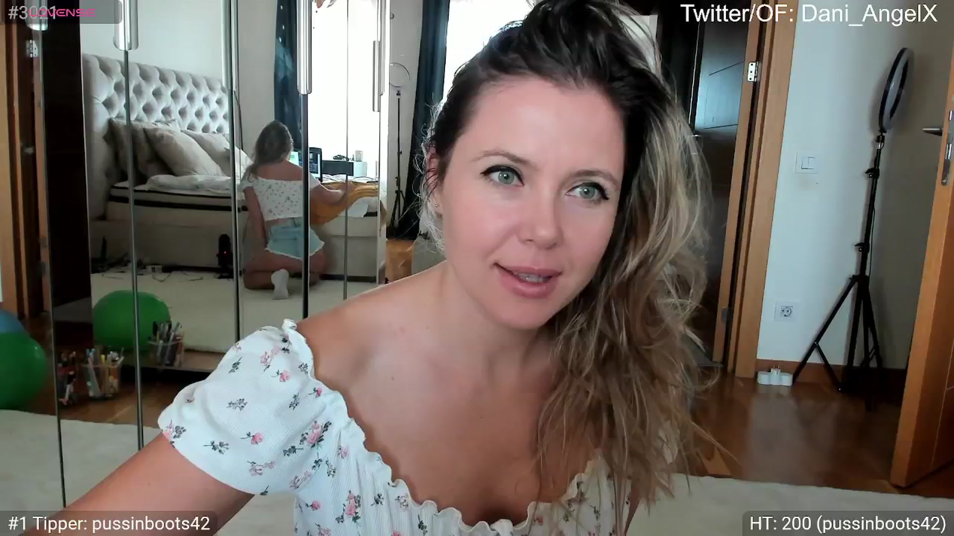 Gallery image thumbnail from Dani_Angel's myfreecams stream on, 04/29/2024, 04:52 image 6 of 20