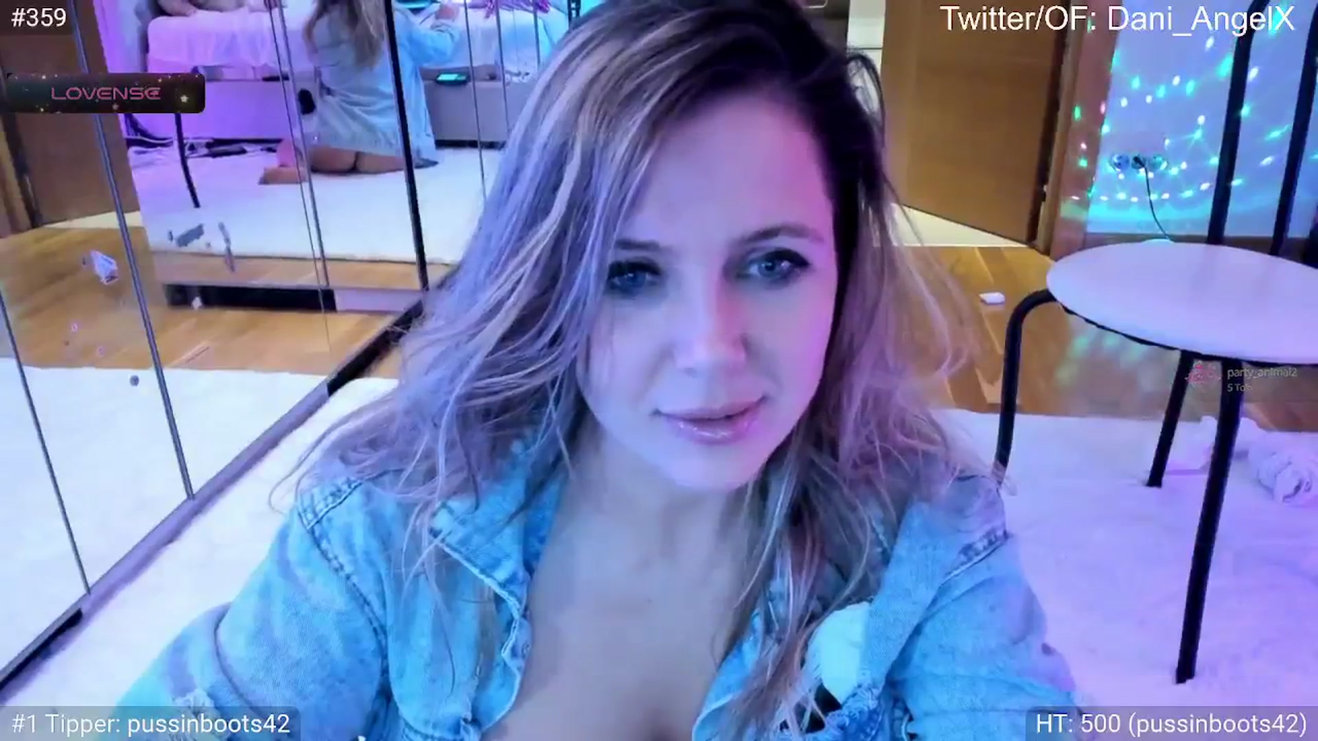 Gallery image thumbnail from Dani_Angel's myfreecams stream on, 05/19/2024, 23:39 image 6 of 20