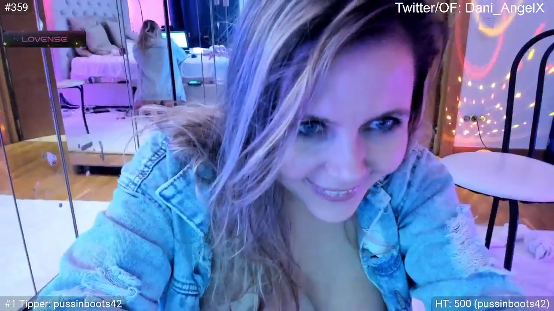 Gallery image thumbnail from Dani_Angel's myfreecams stream on, 05/19/2024, 23:39 image 9 of 20