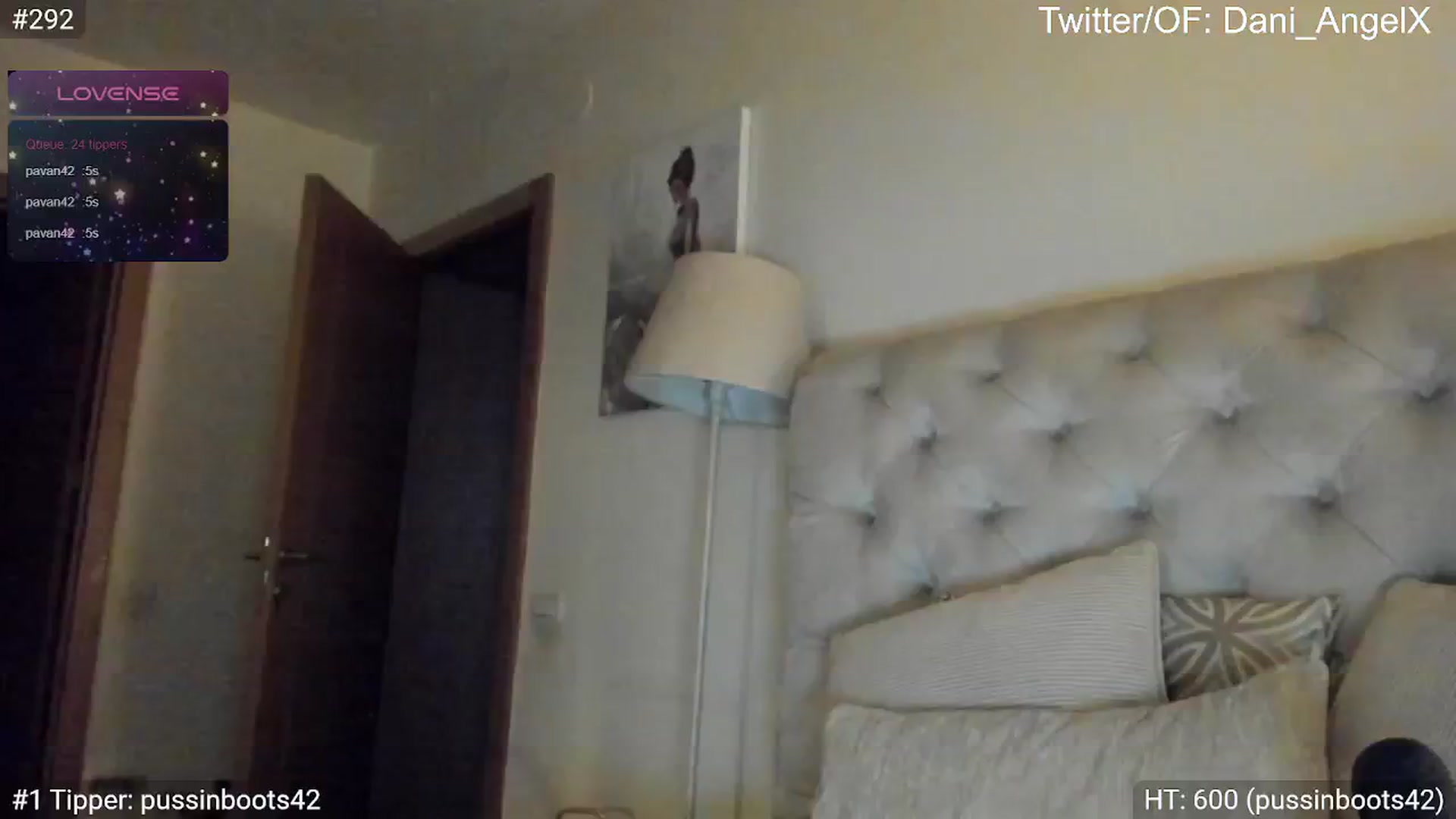 Gallery image thumbnail from Dani_Angel's myfreecams stream on, 05/31/2024, 19:47 image 10 of 20