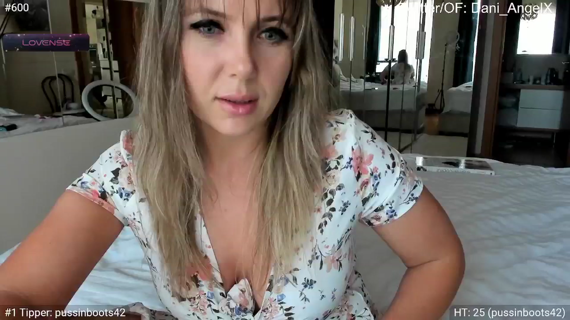 Gallery image thumbnail from Dani_Angel's myfreecams stream on, 06/07/2024, 17:27 image 6 of 20