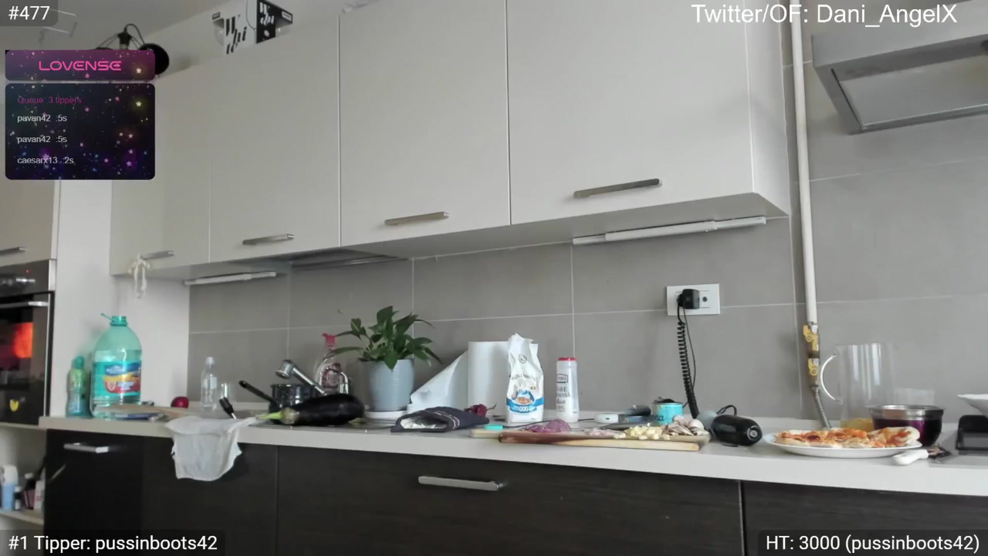 Gallery image thumbnail from Dani_Angel's myfreecams stream on, 06/27/2024, 17:04 image 19 of 20