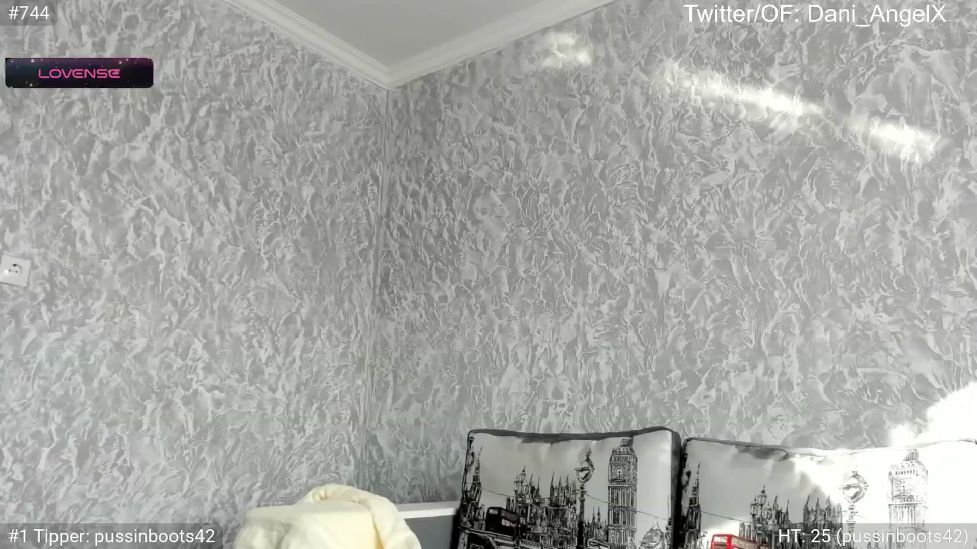 Gallery image thumbnail from Dani_Angel's myfreecams stream on, 07/20/2024, 16:59 image 2 of 20