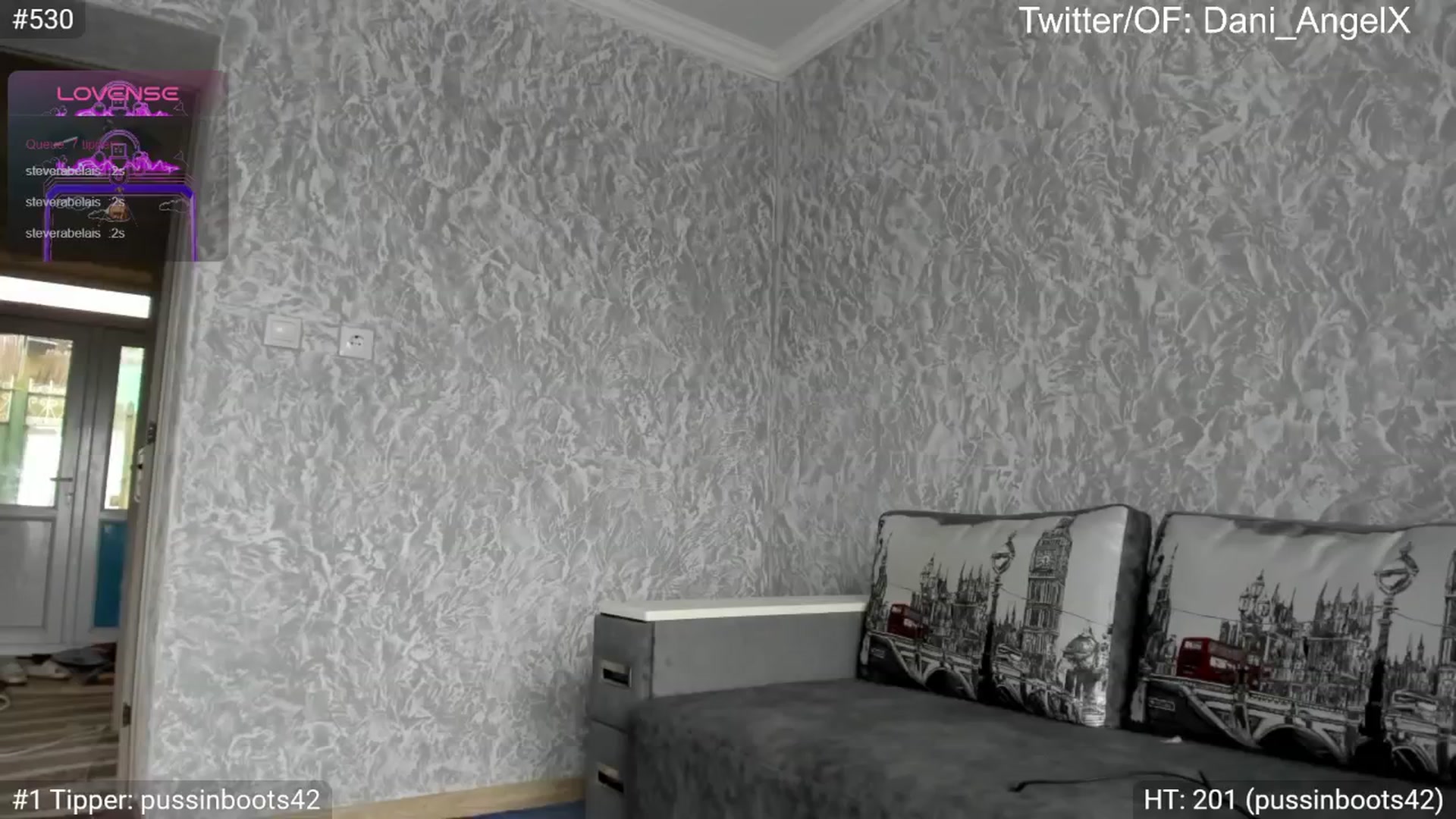 Gallery image thumbnail from Dani_Angel's myfreecams stream on, 07/21/2024, 15:20 image 1 of 20