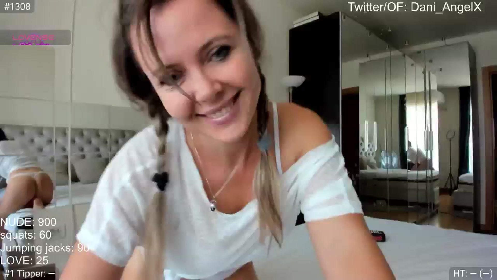 Gallery image thumbnail from Dani_Angel's myfreecams stream on, 08/12/2024, 09:26 image 2 of 20