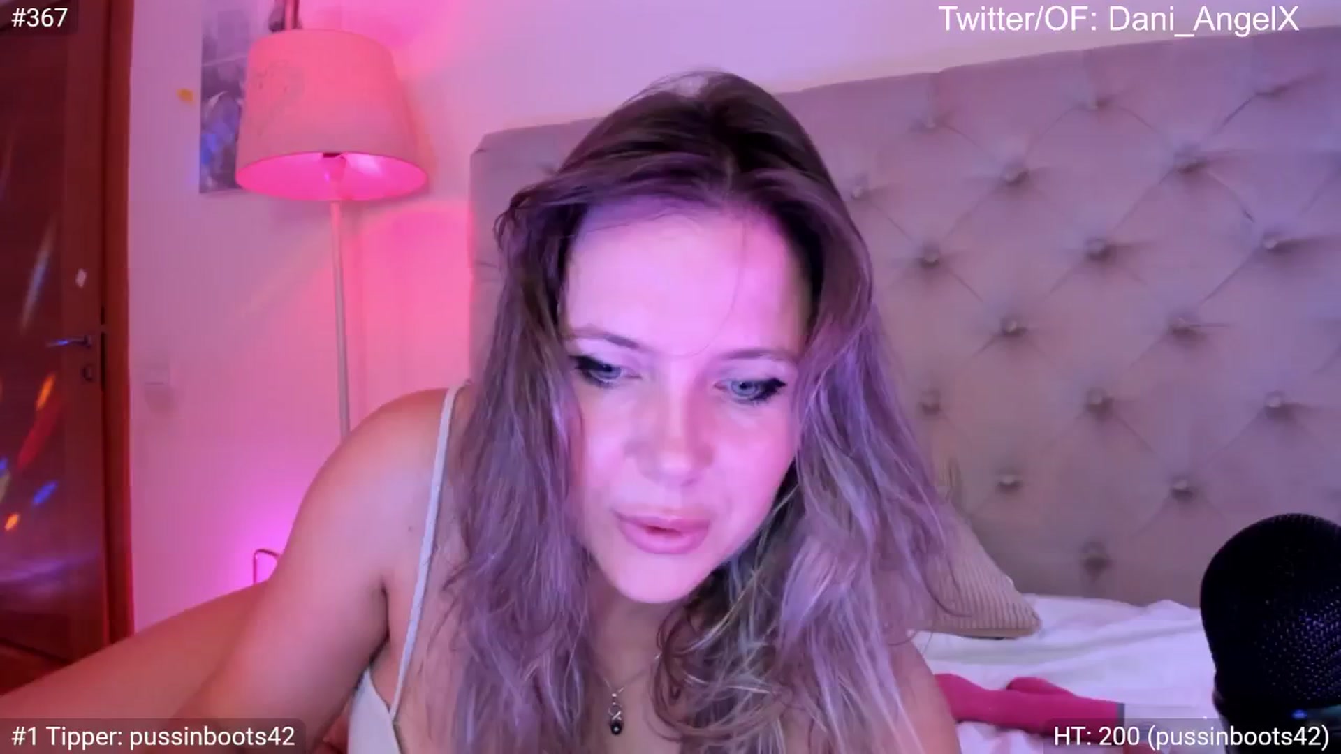Gallery image thumbnail from Dani_Angel's myfreecams stream on, 08/15/2024, 23:00 image 4 of 20