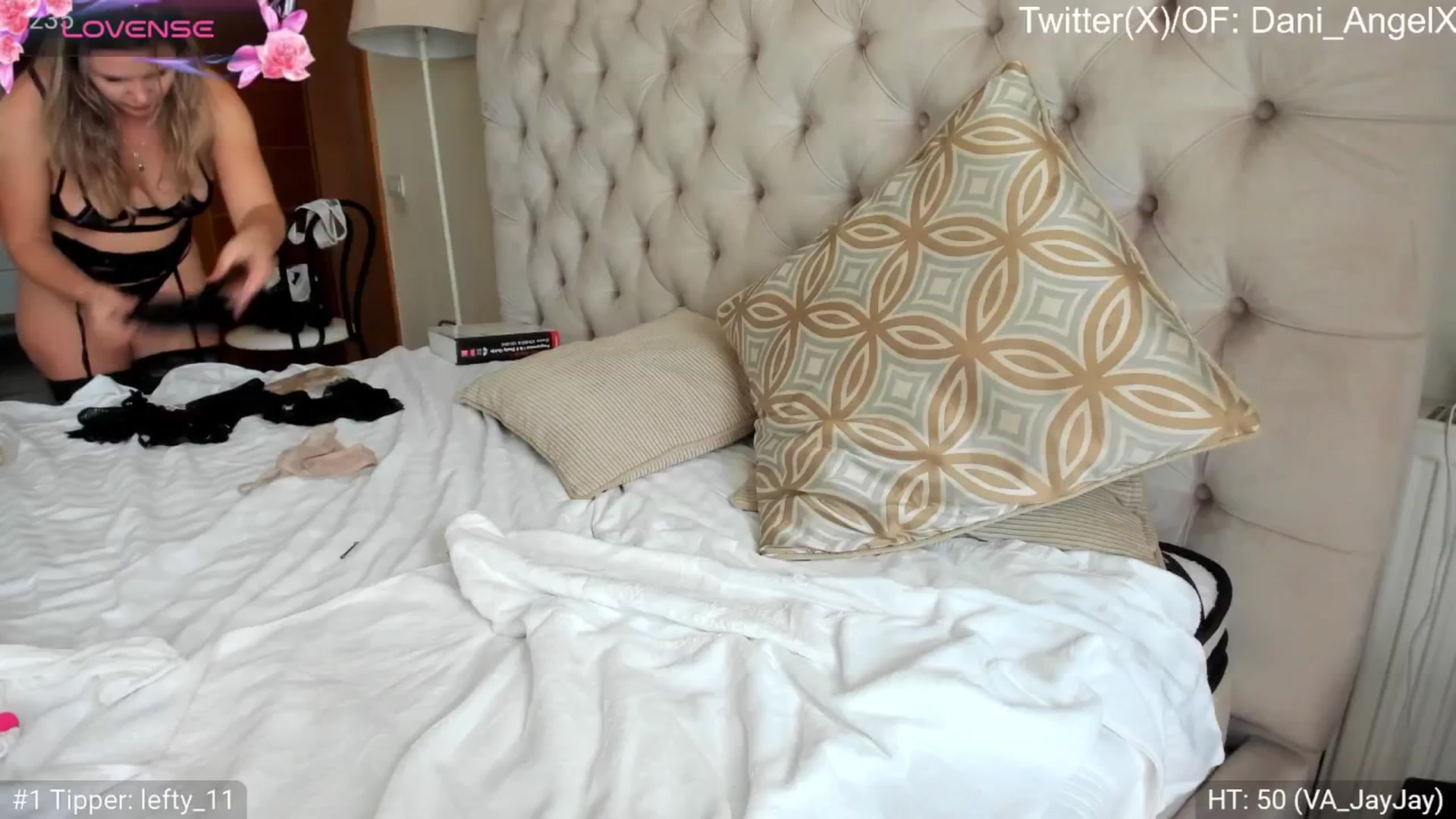 Gallery image thumbnail from Dani_Angel's myfreecams stream on, 08/30/2024, 16:08 image 13 of 20
