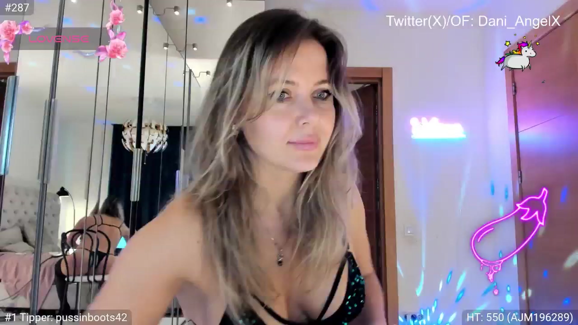 Gallery image thumbnail from Dani_Angel's myfreecams stream on, 09/12/2024, 05:46 image 11 of 20