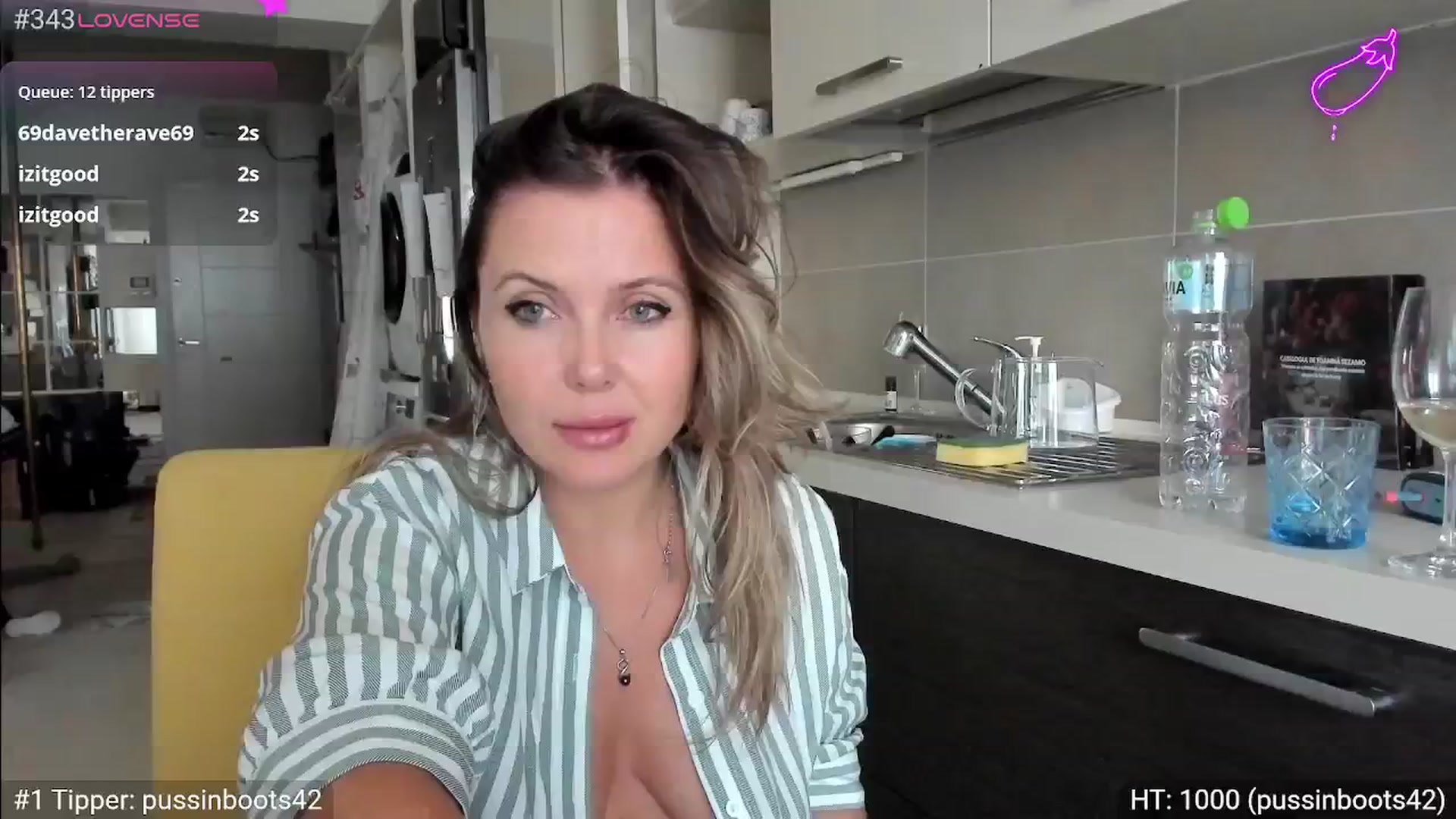 Gallery image thumbnail from Dani_Angel's myfreecams stream on, 09/21/2024, 16:02 image 17 of 20
