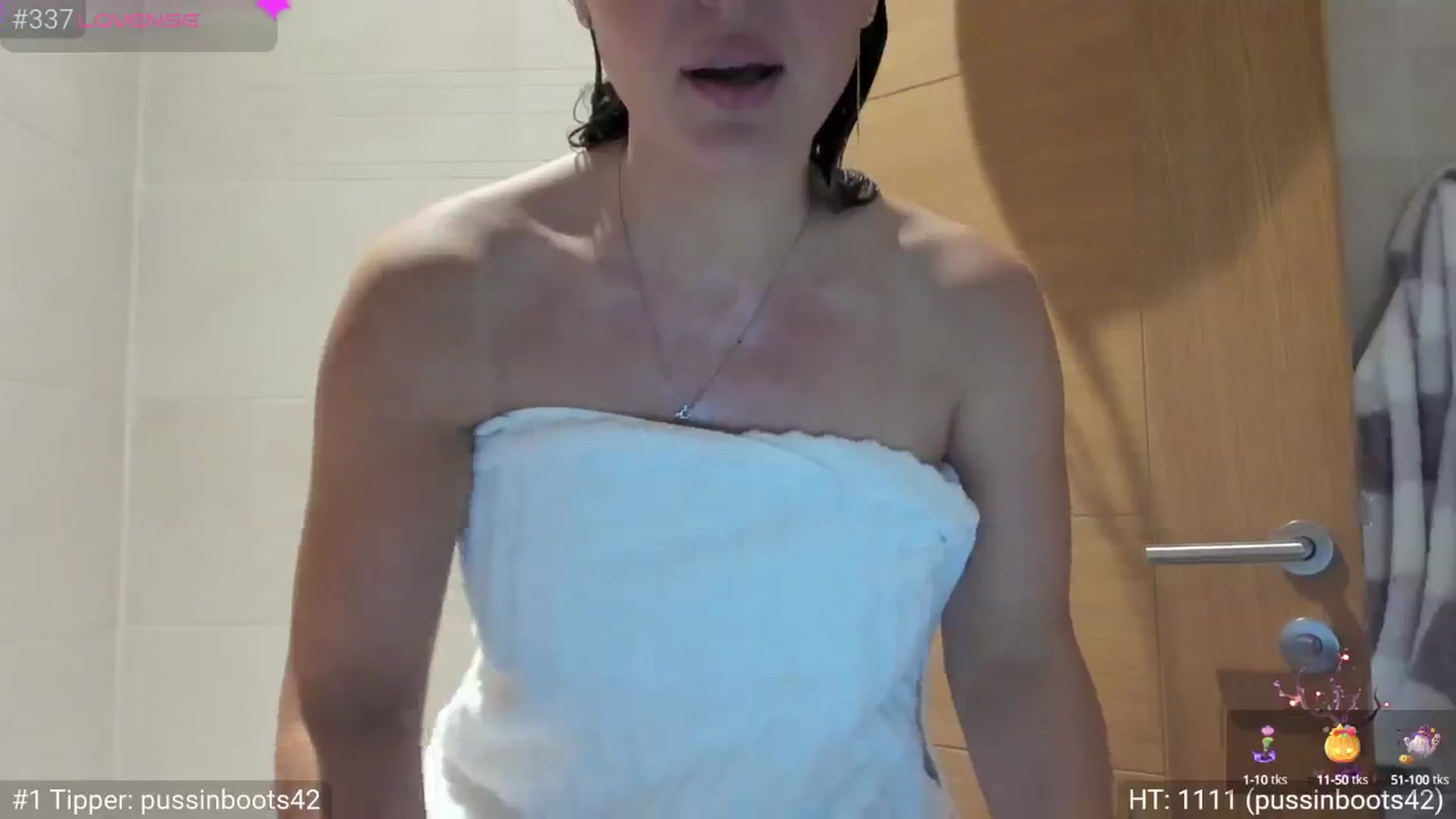 Gallery image thumbnail from Dani_Angel's myfreecams stream on, 10/20/2024, 13:30 image 8 of 20
