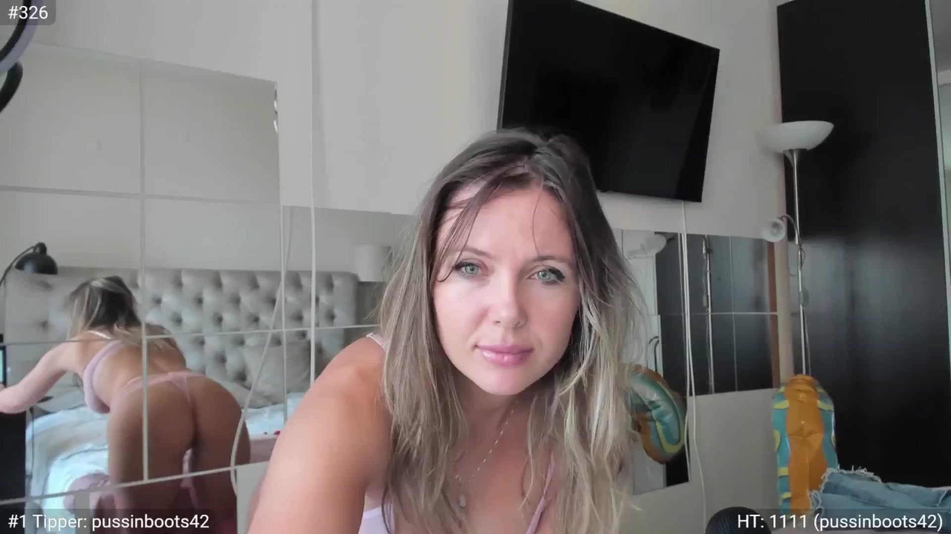 Gallery image thumbnail from Dani_Angel's myfreecams stream on, 10/21/2024, 06:18 image 11 of 20