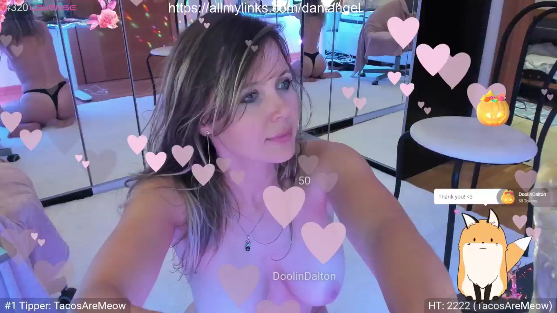 Gallery image thumbnail from Dani_Angel's myfreecams stream on, 10/25/2024, 23:03 image 14 of 20