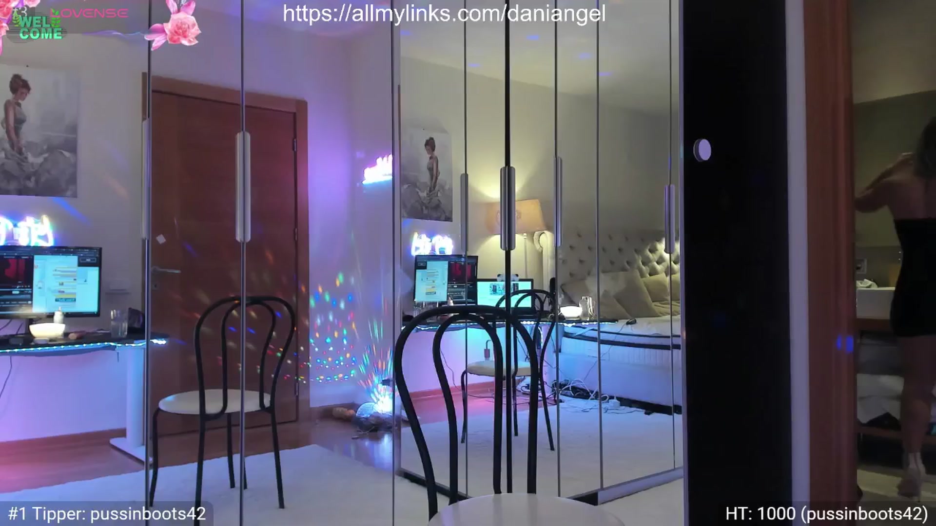 Gallery image thumbnail from Dani_Angel's myfreecams stream on, 11/03/2024, 22:42 image 12 of 20