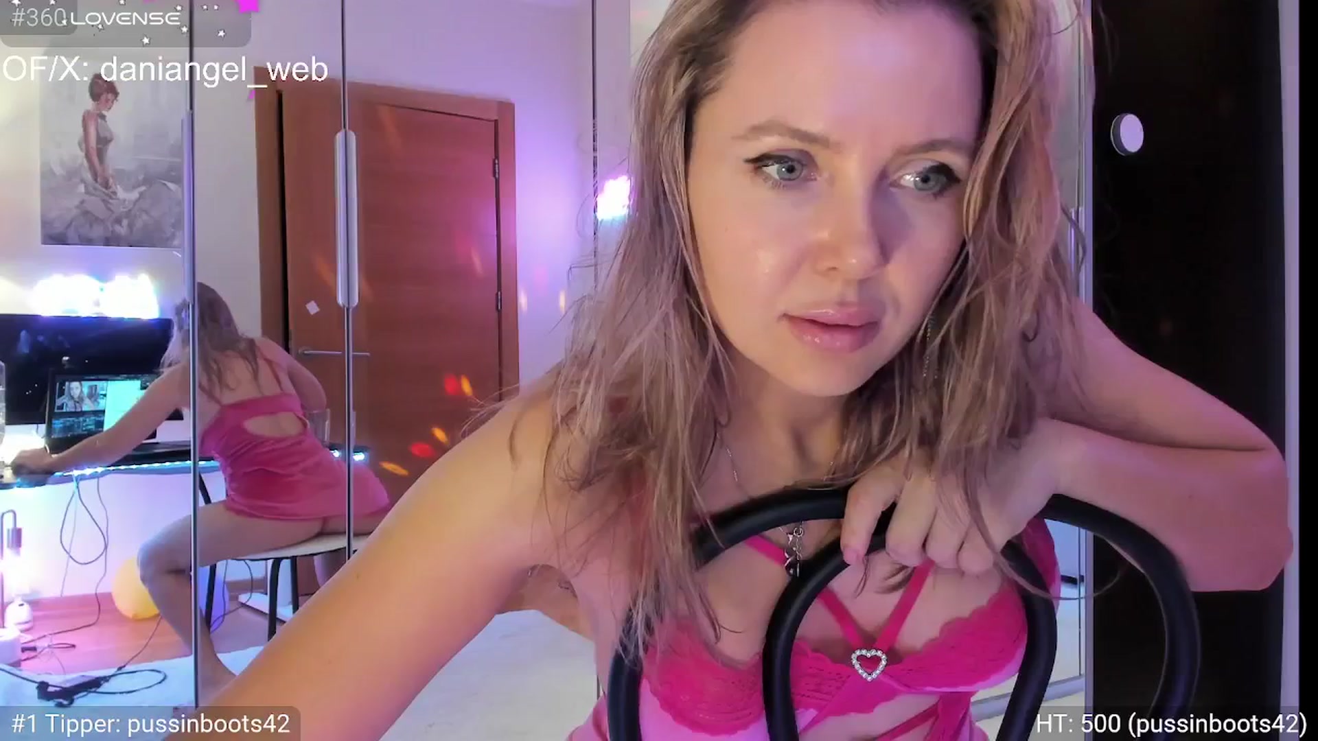 Gallery image thumbnail from Dani_Angel's myfreecams stream on, 01/09/2025, 15:43 image 16 of 20