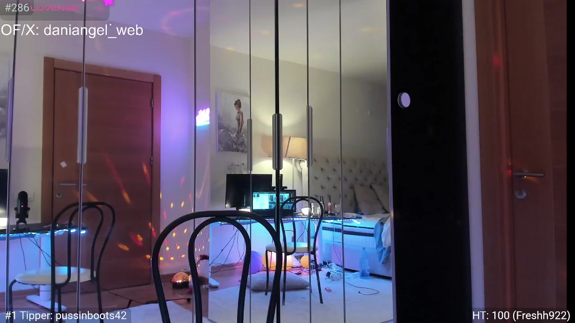 Gallery image thumbnail from Dani_Angel's myfreecams stream on, 01/18/2025, 24:54 image 8 of 20