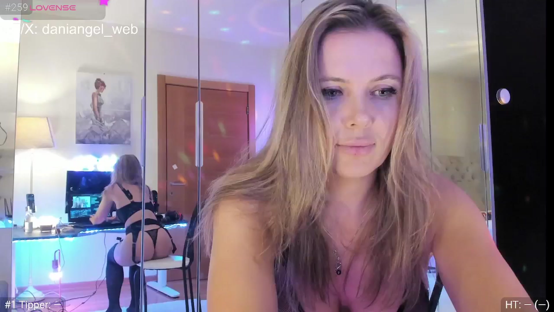 Gallery image thumbnail from Dani_Angel's myfreecams stream on, 01/24/2025, 19:01 image 1 of 20