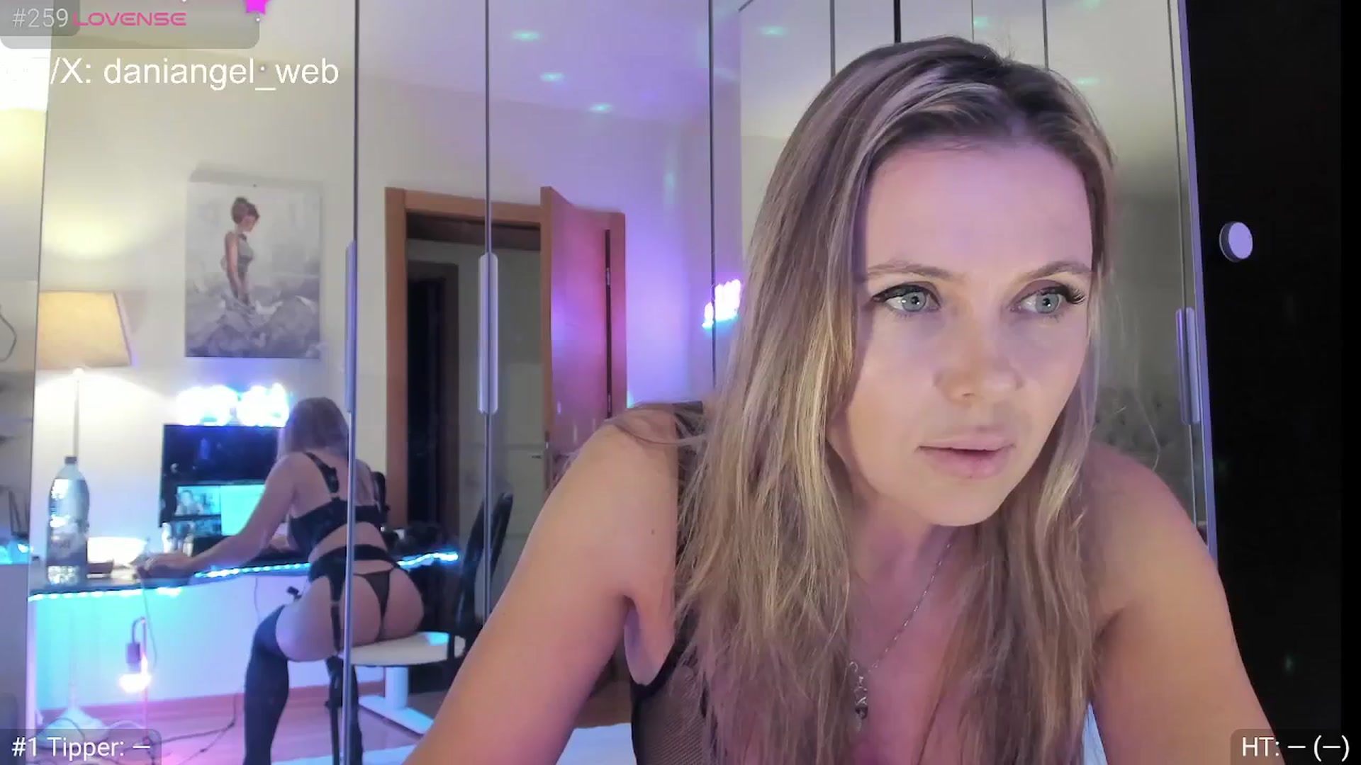 Gallery image thumbnail from Dani_Angel's myfreecams stream on, 01/24/2025, 19:01 image 12 of 20