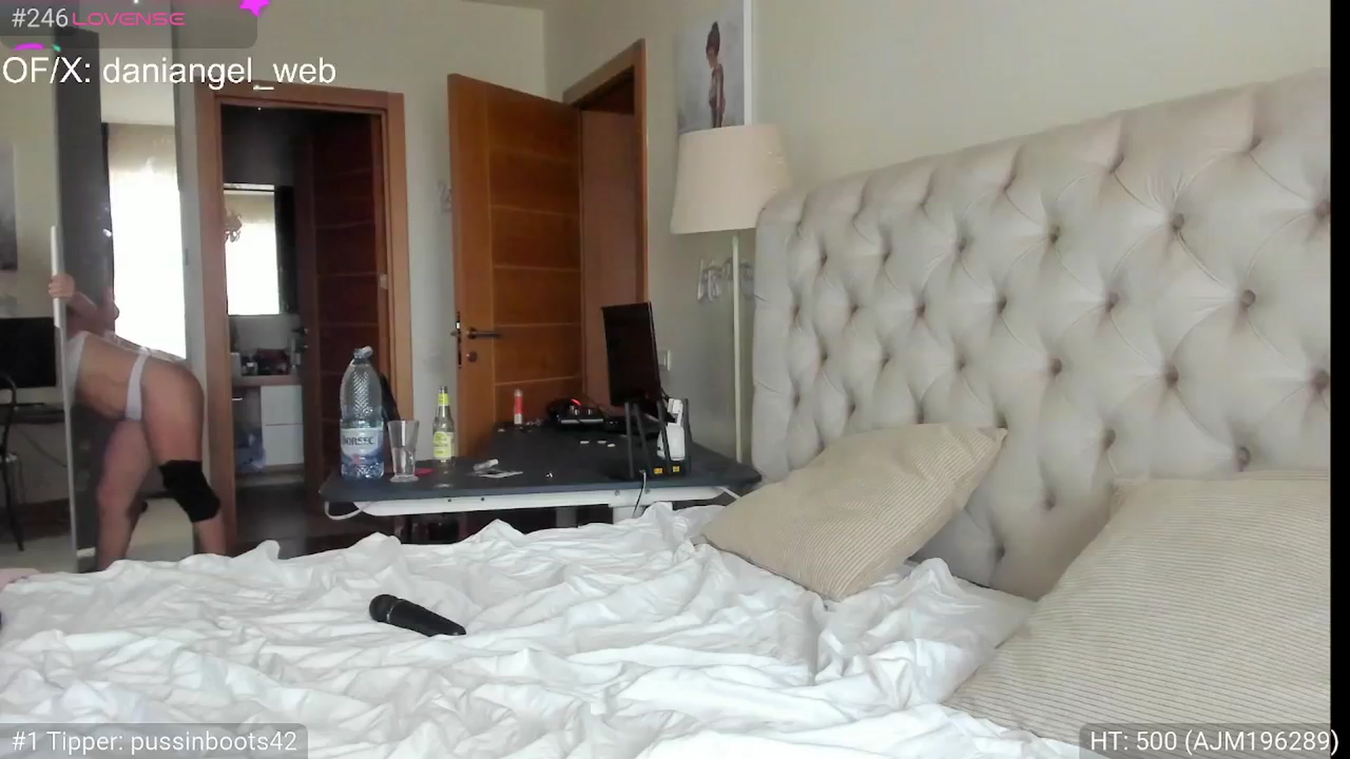 Gallery image thumbnail from Dani_Angel's myfreecams stream on, 01/25/2025, 08:17 image 9 of 20