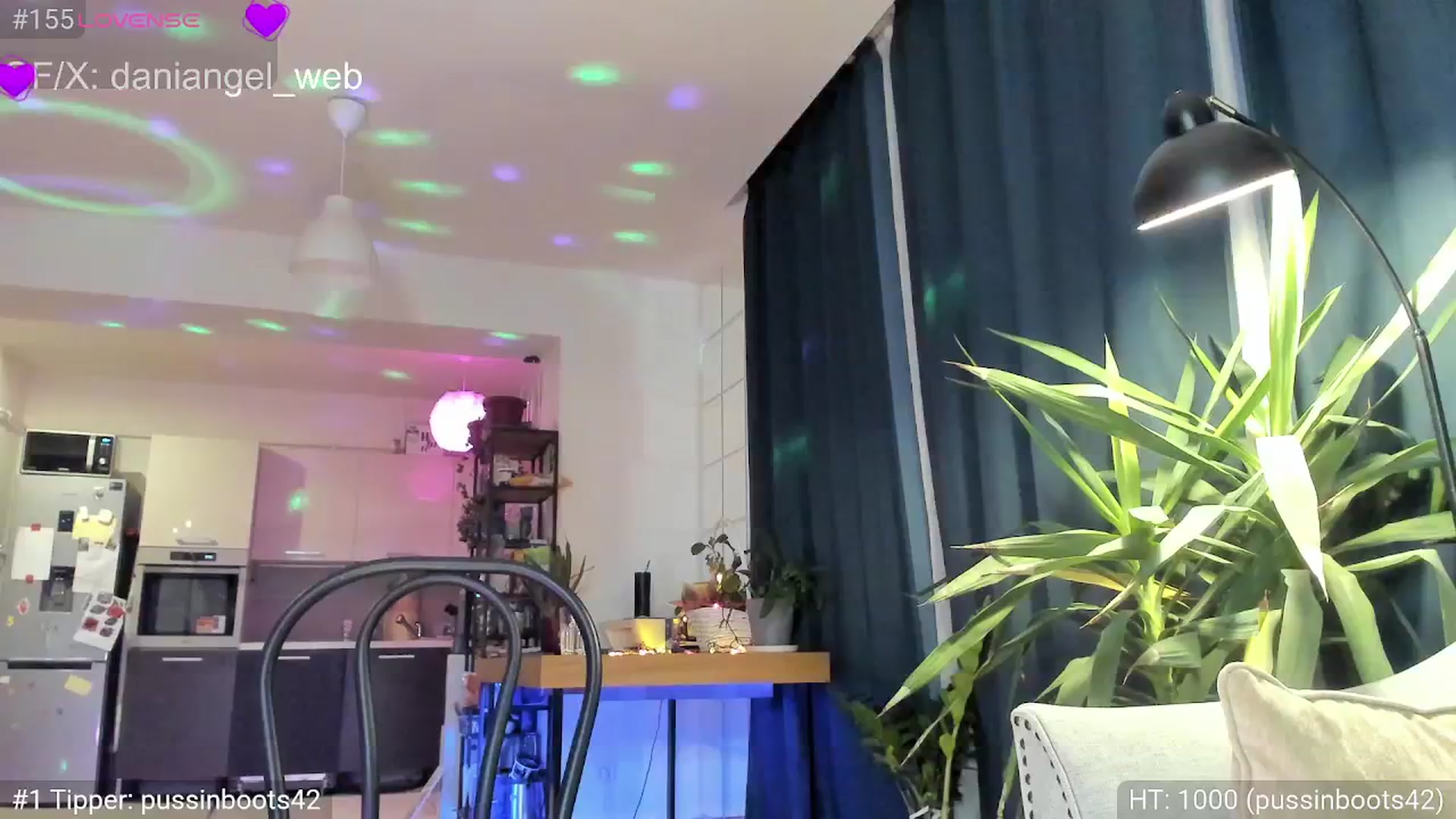 Gallery image thumbnail from Dani_Angel's myfreecams stream on, 02/10/2025, 01:13 image 1 of 20