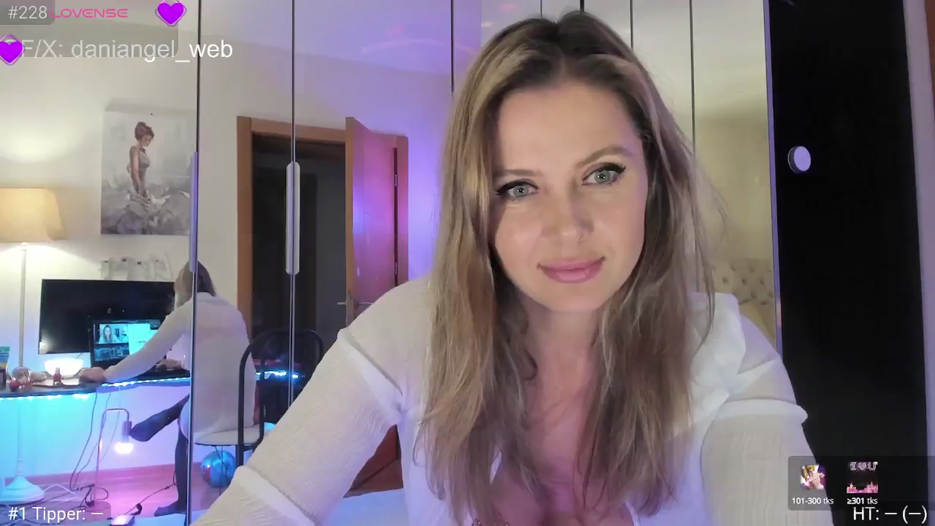 Gallery image thumbnail from Dani_Angel's myfreecams stream on, 02/14/2025, 19:37 image 1 of 20