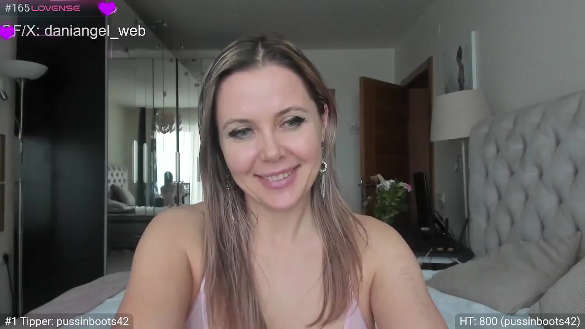 Gallery image thumbnail from Dani_Angel's myfreecams stream on, 02/16/2025, 14:46 image 1 of 20