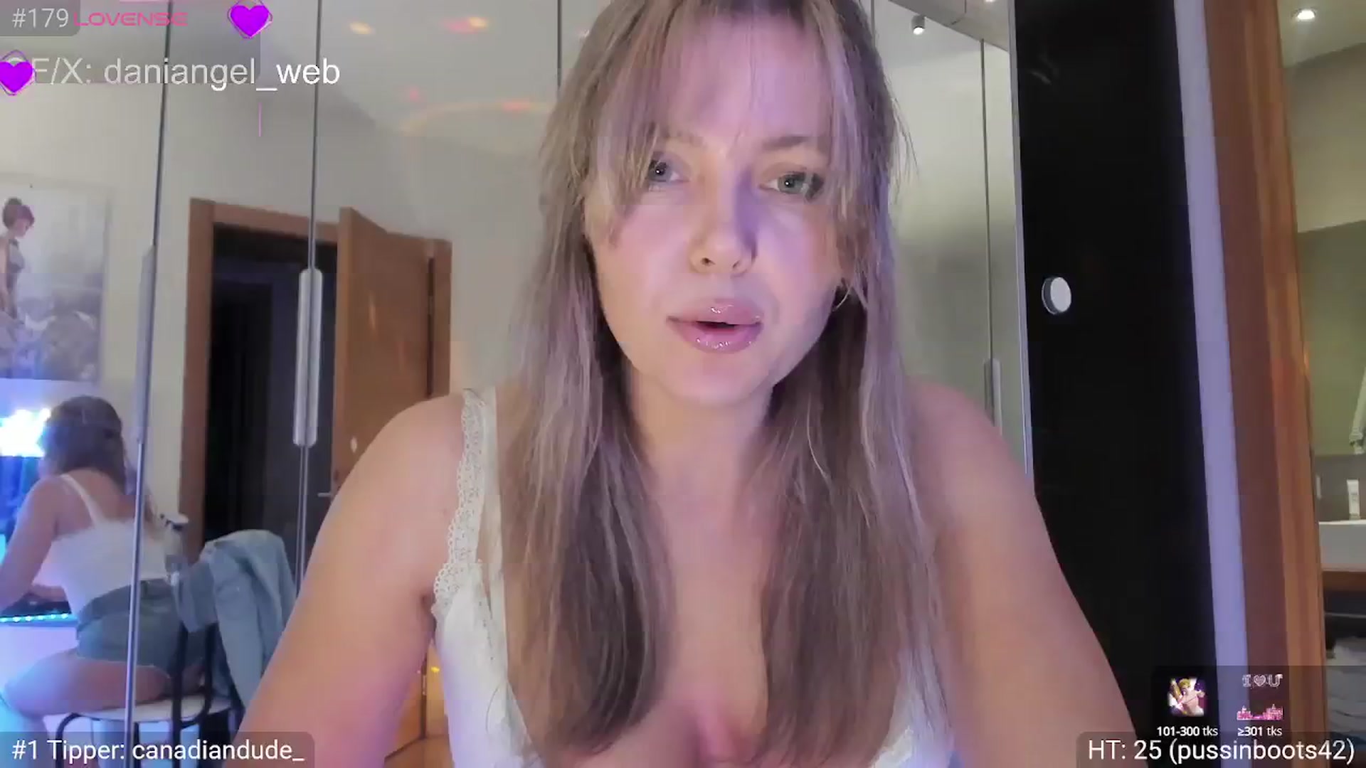 Gallery image thumbnail from Dani_Angel's myfreecams stream on, 02/26/2025, 15:45 image 17 of 20