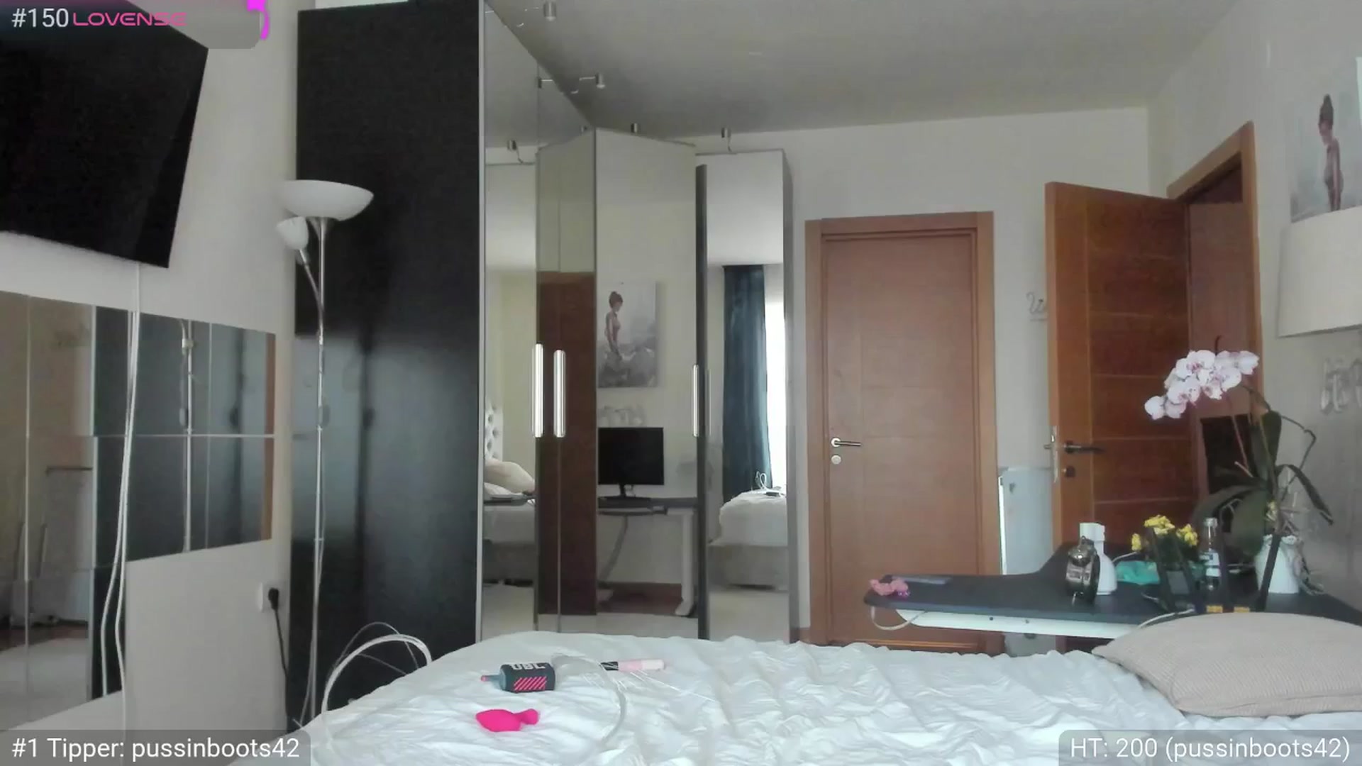Gallery image thumbnail from Dani_Angel's myfreecams stream on, 03/15/2025, 15:19 image 20 of 20