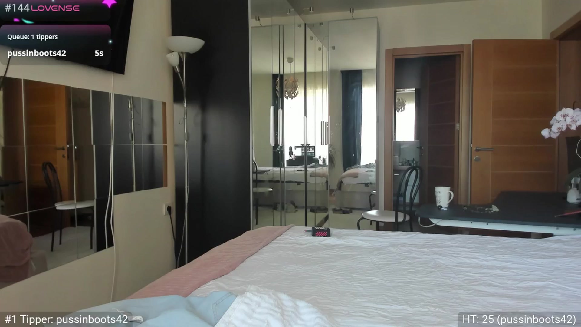 Gallery image thumbnail from Dani_Angel's myfreecams stream on, 03/22/2025, 07:20 image 2 of 20