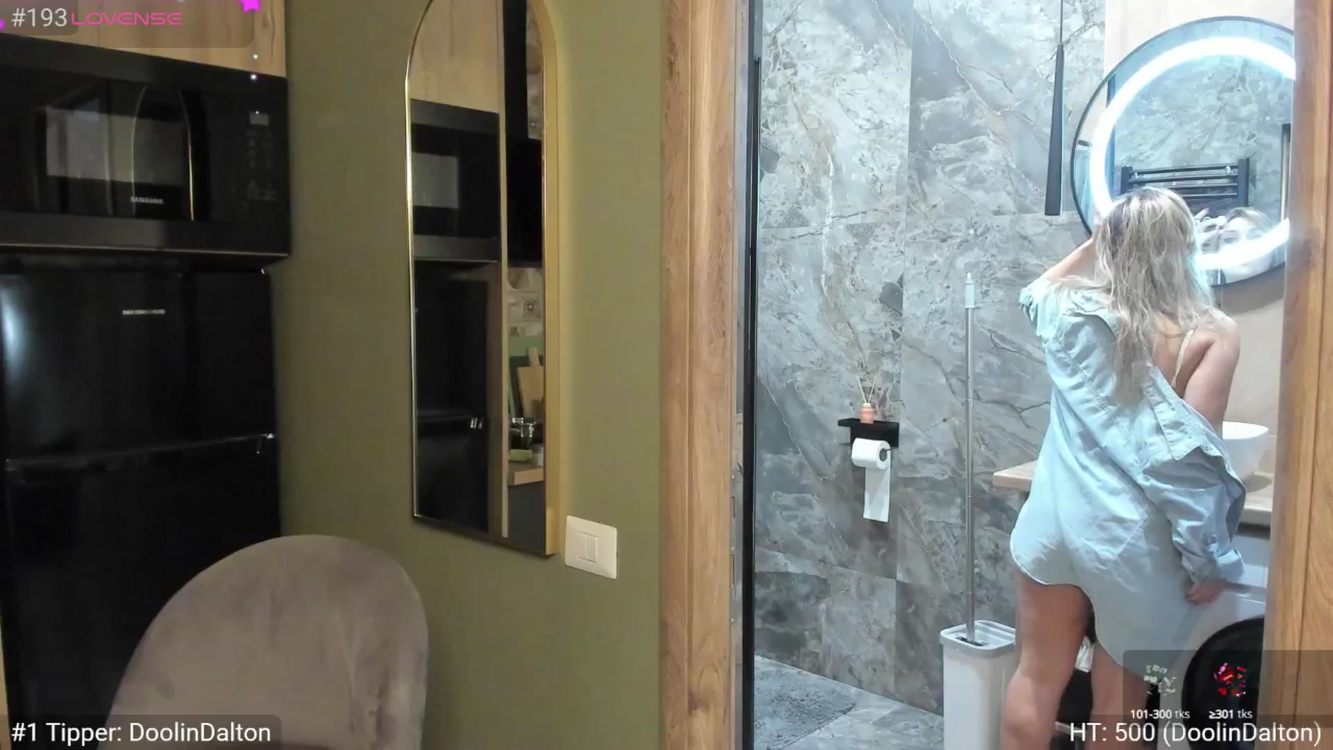 Gallery image thumbnail from Dani_Angel's myfreecams stream on, 03/27/2025, 23:10 image 11 of 20