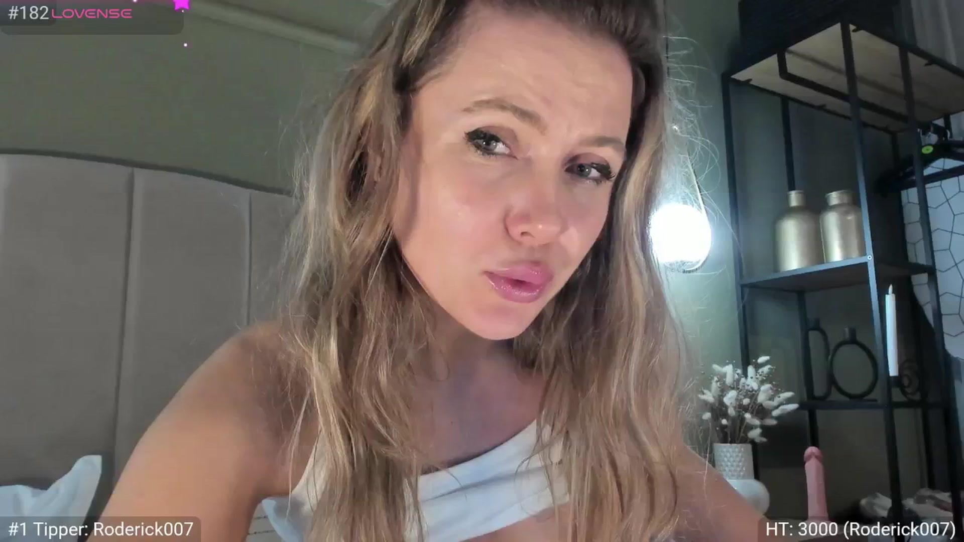 Gallery image thumbnail from Dani_Angel's myfreecams stream on, 03/30/2025, 04:57 image 16 of 20