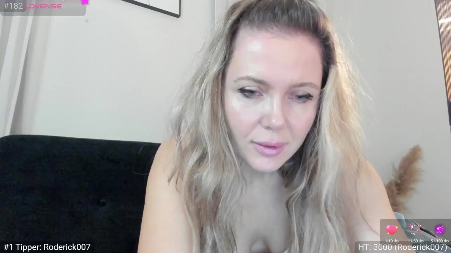 Gallery image thumbnail from Dani_Angel's myfreecams stream on, 03/30/2025, 04:57 image 4 of 20